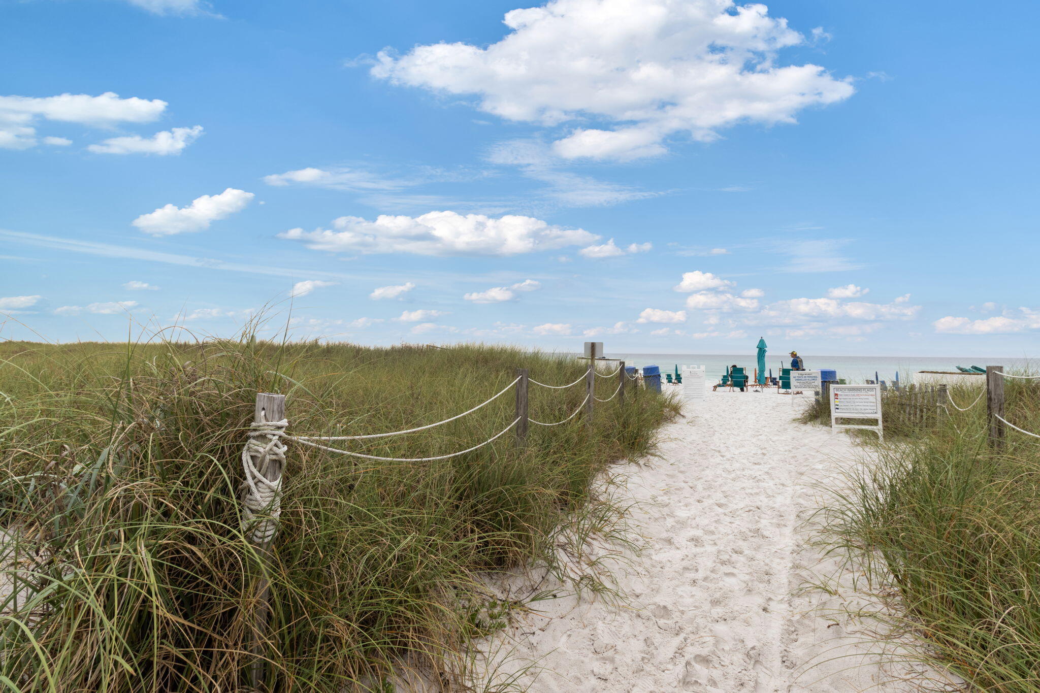 EDGEWATER BEACH - Residential