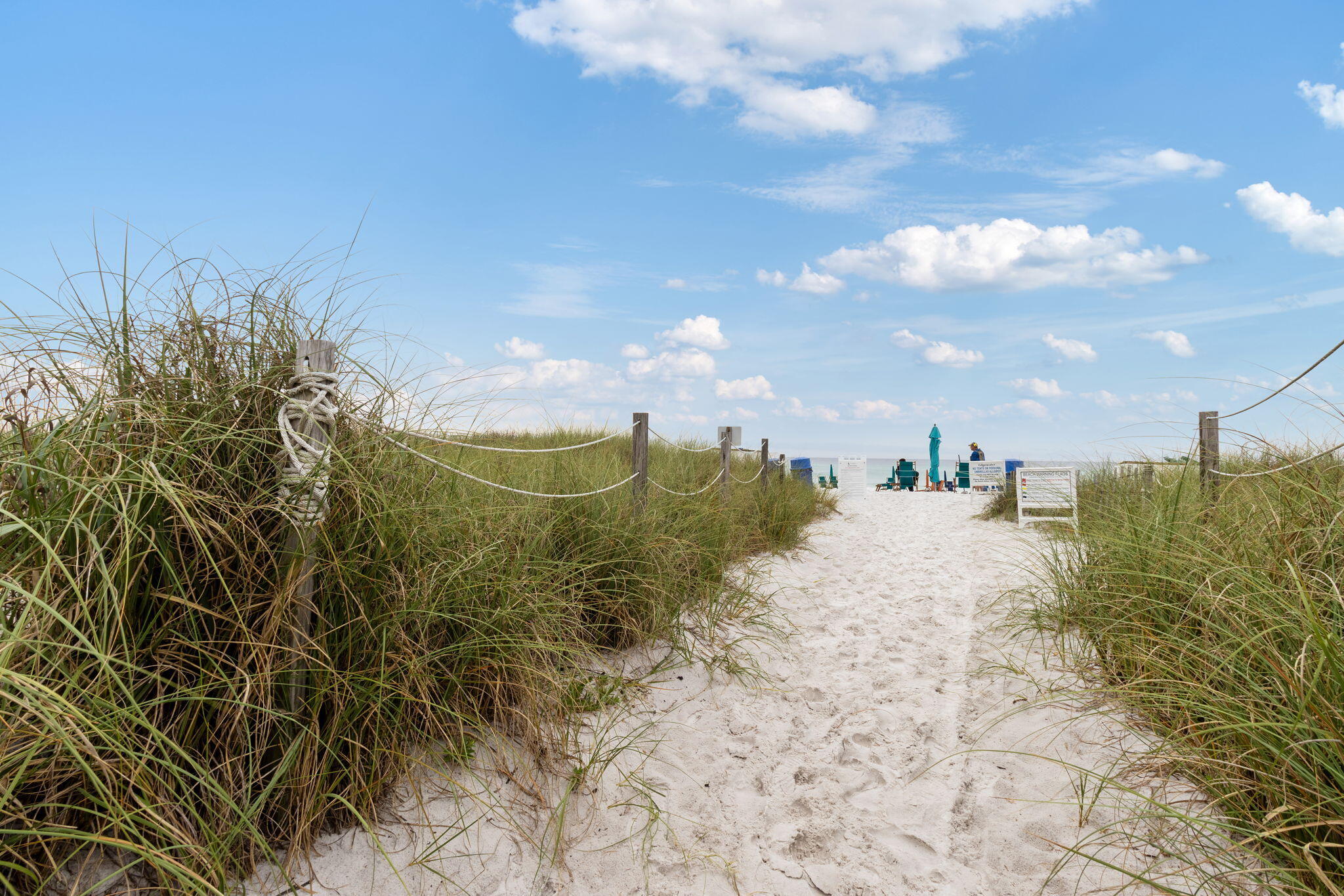 EDGEWATER BEACH - Residential