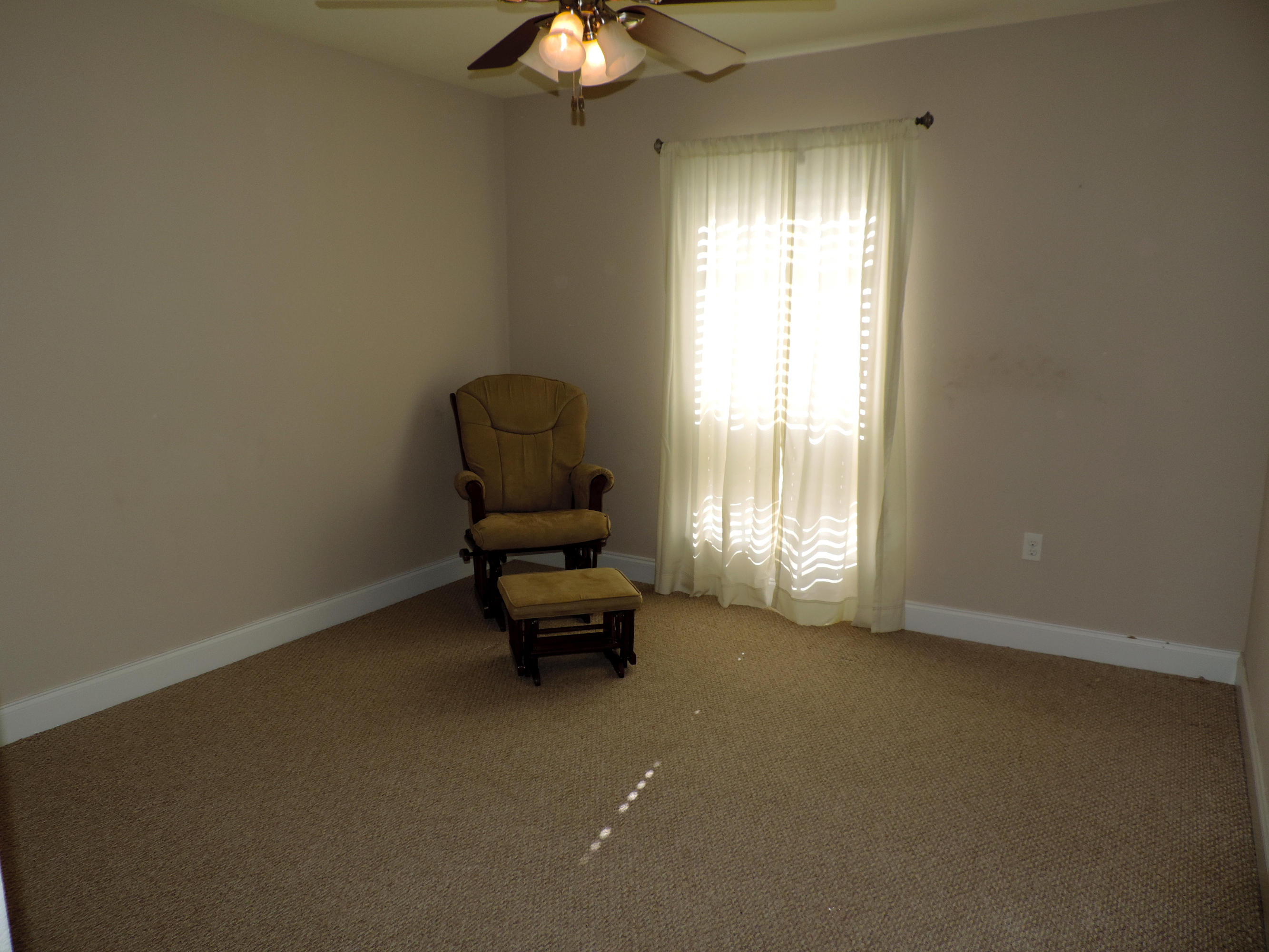 SILVER SPRINGS EST - Residential Lease