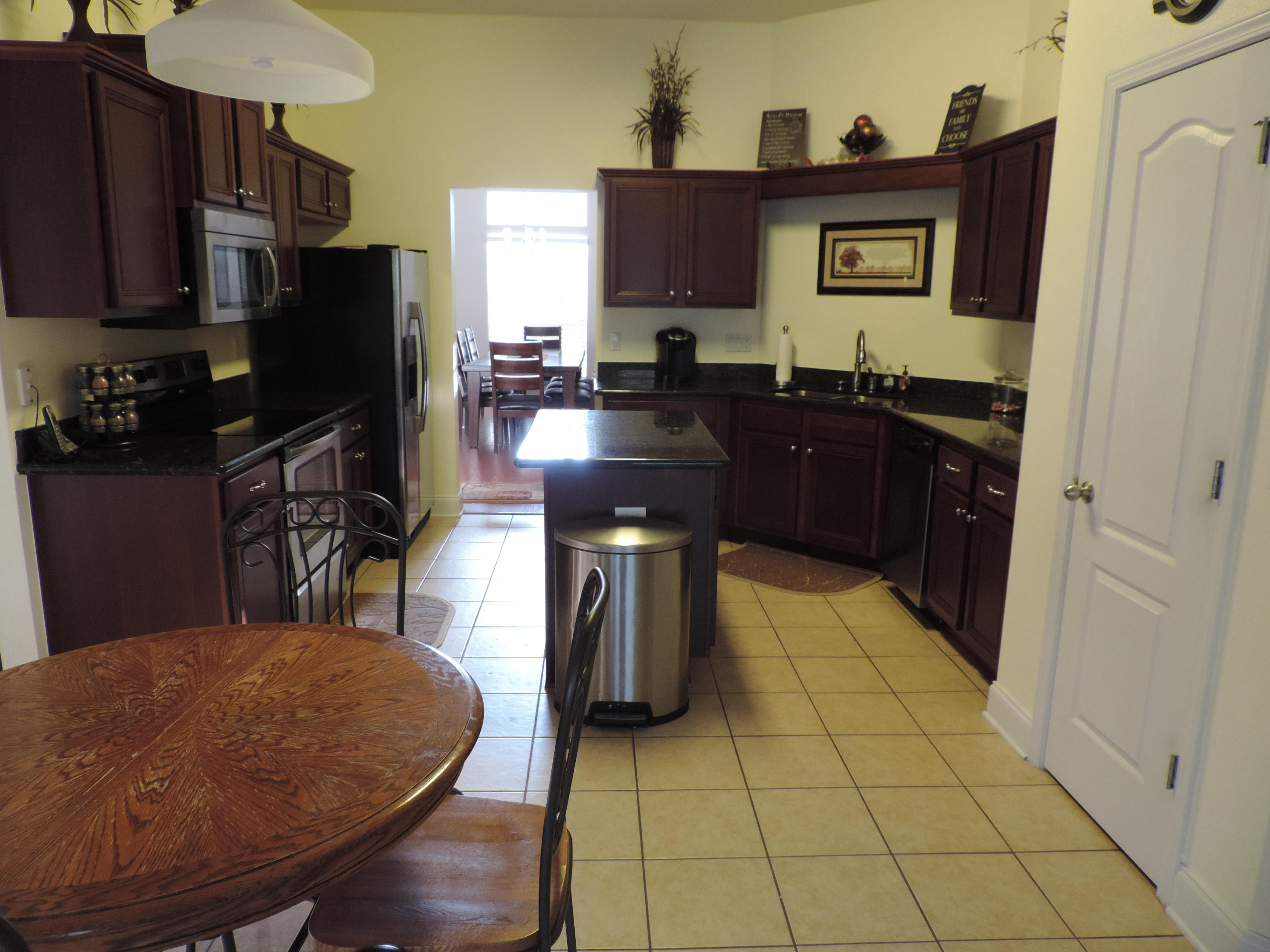 SILVER SPRINGS EST - Residential Lease