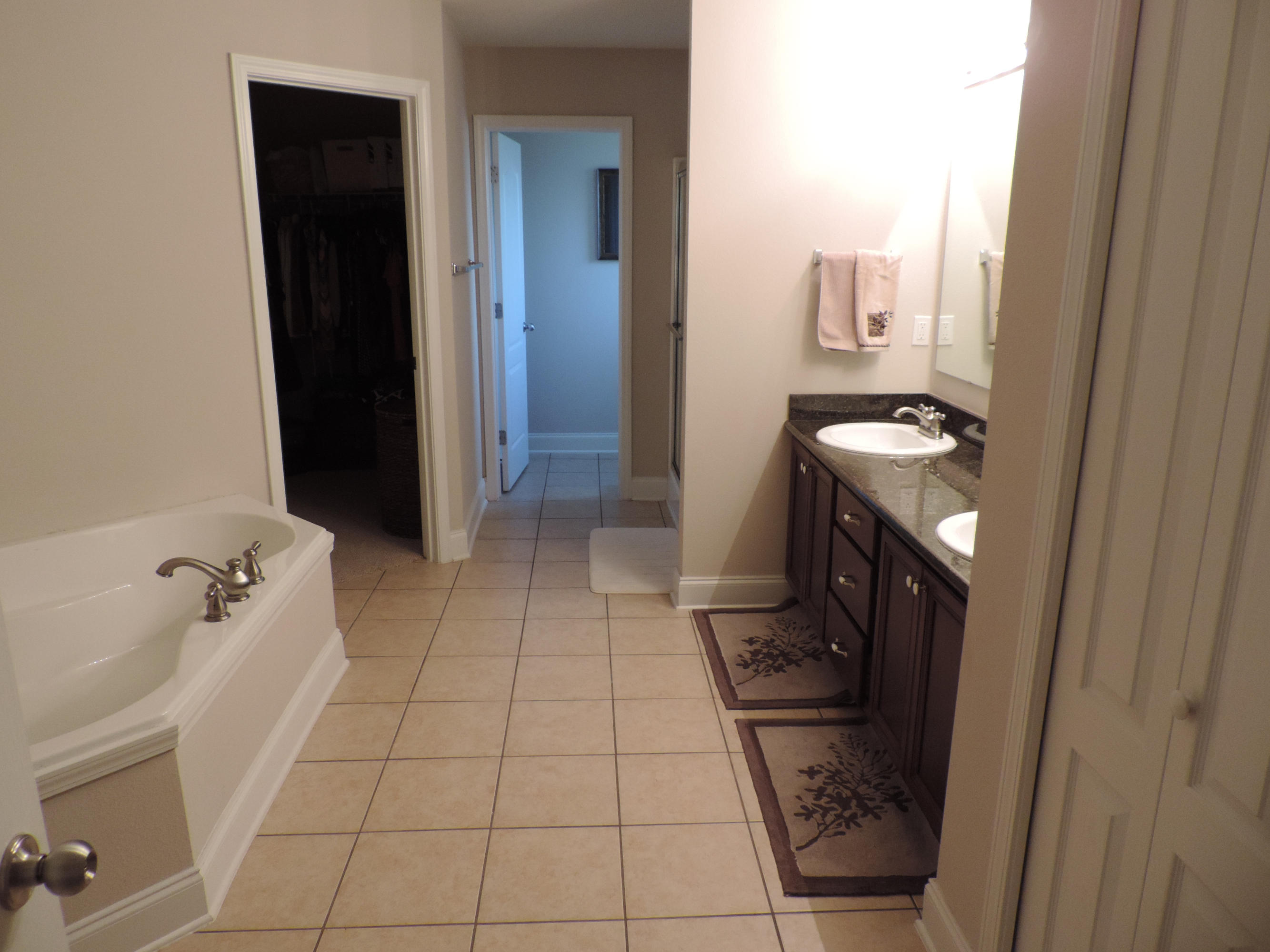 SILVER SPRINGS EST - Residential Lease