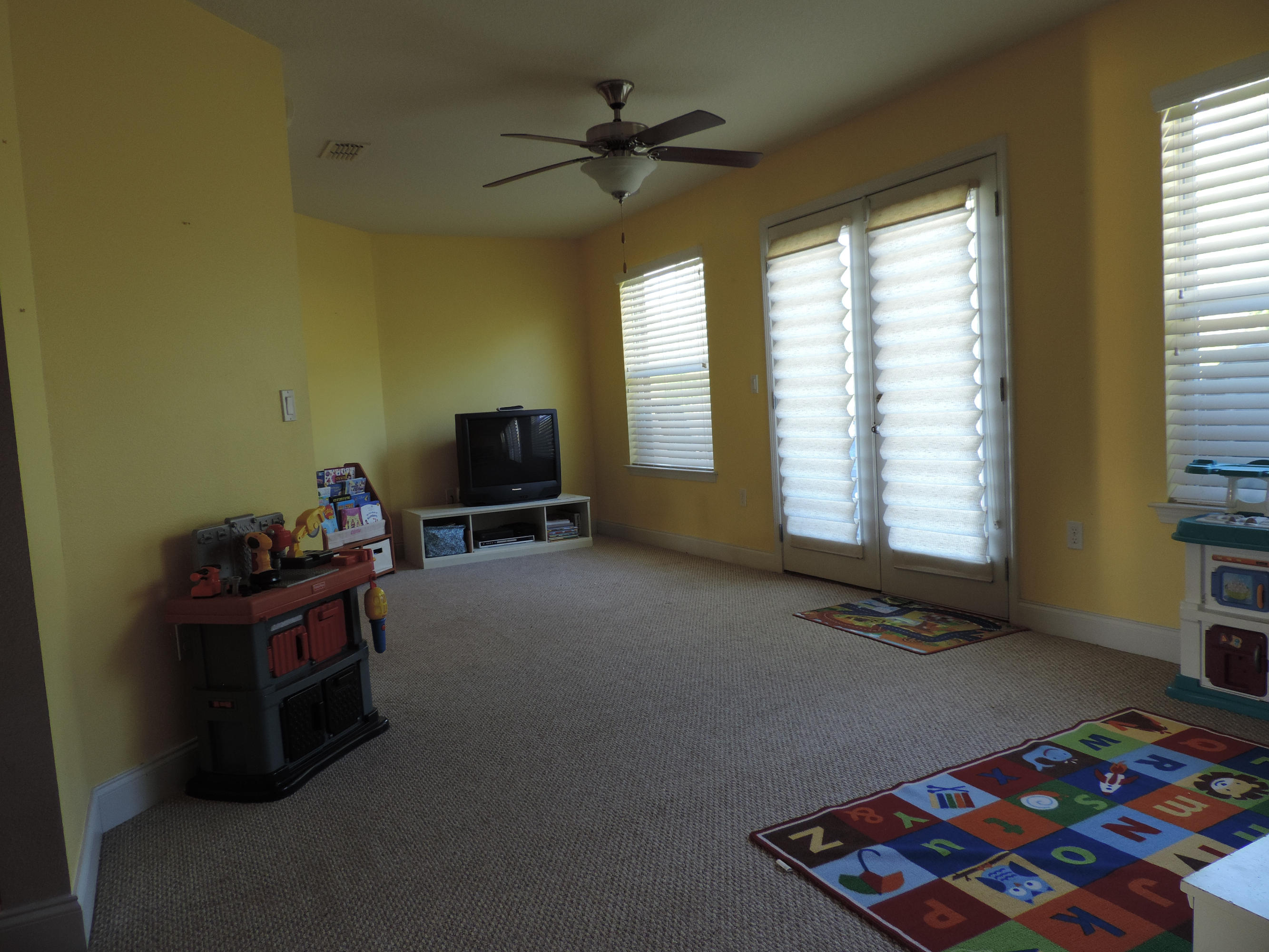 SILVER SPRINGS EST - Residential Lease