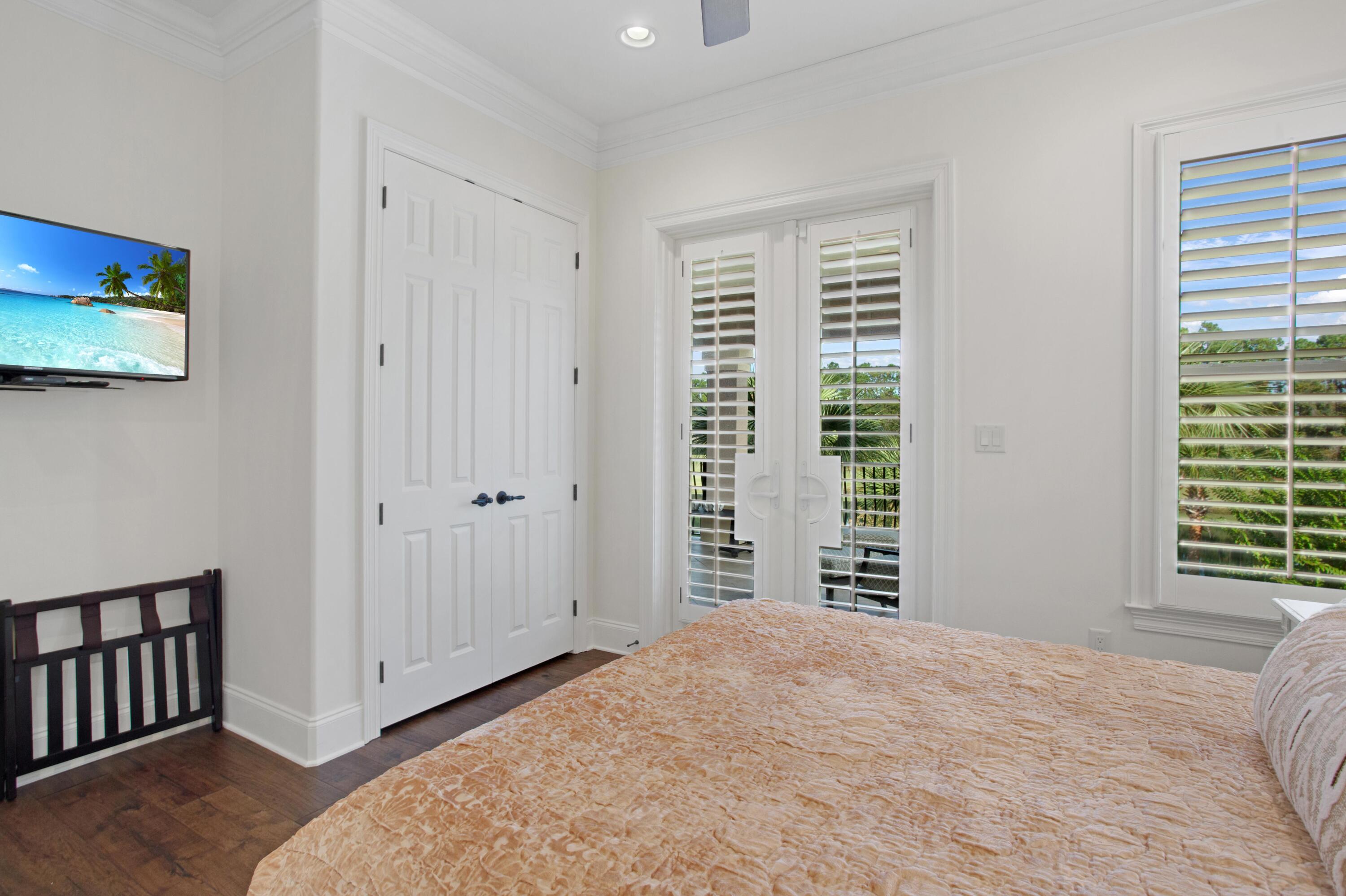 Burnt Pine - Residential