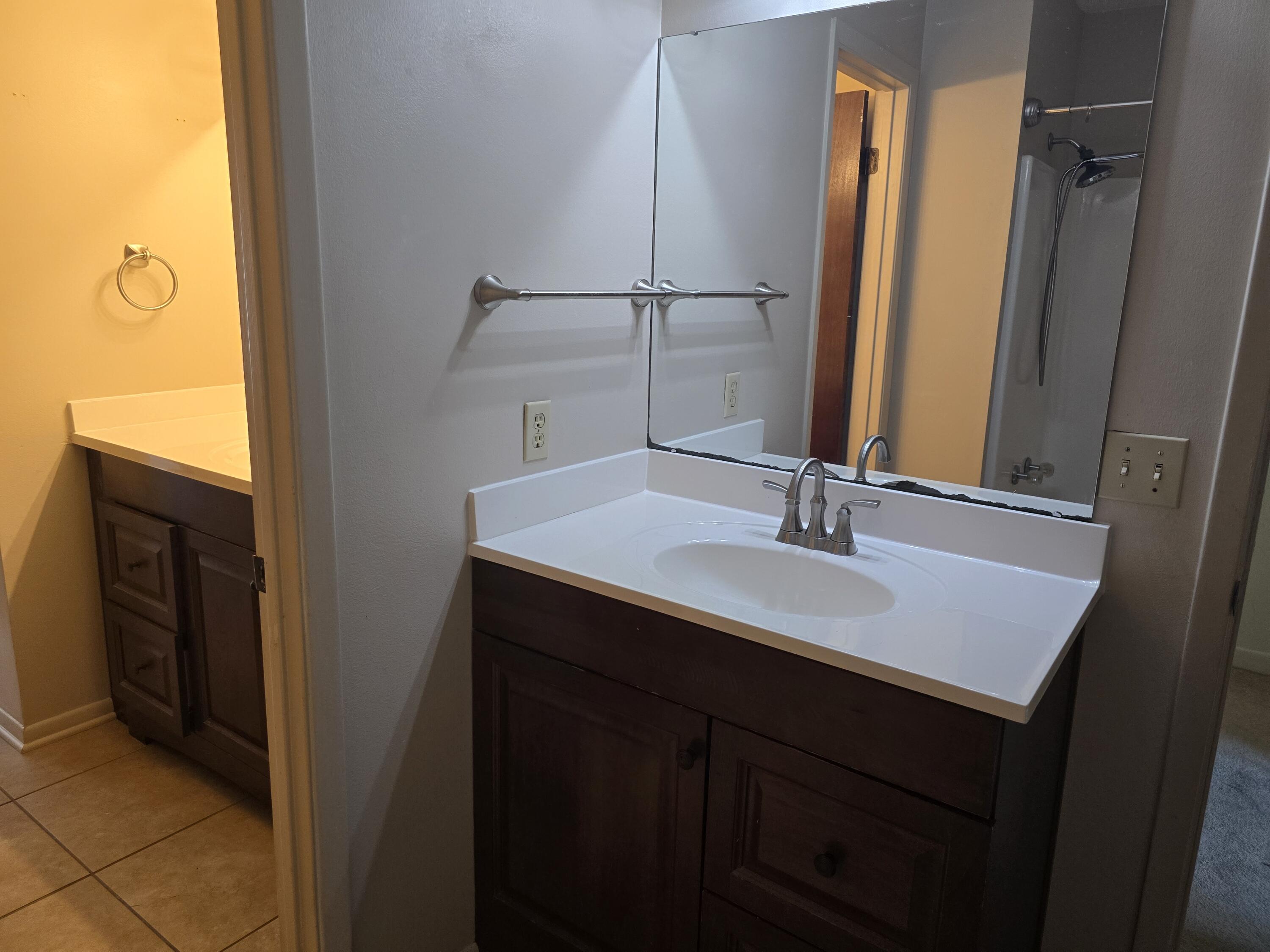 ANN CIRCLE - Residential Lease