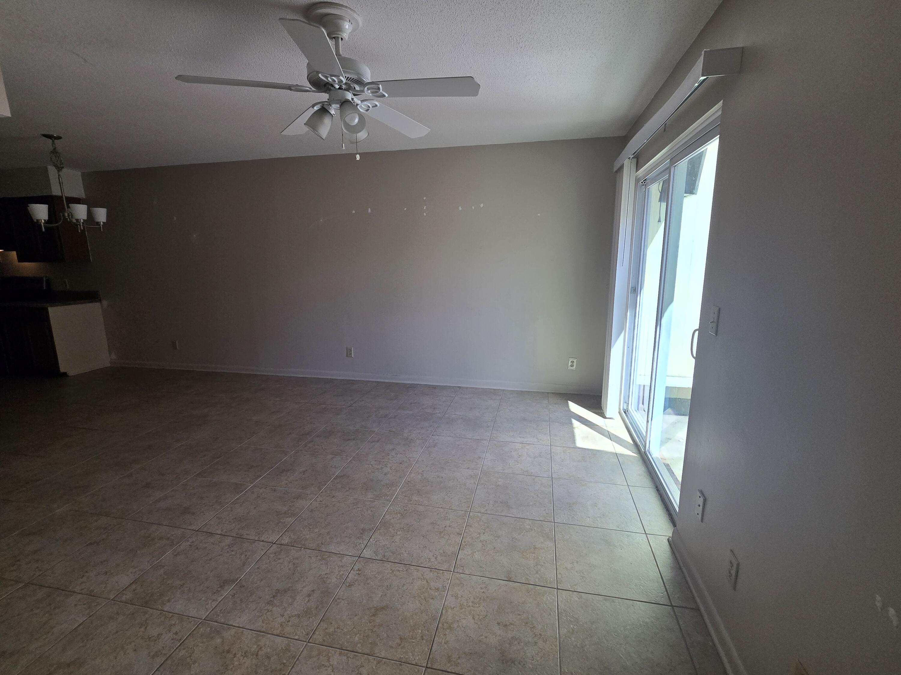 ANN CIRCLE - Residential Lease