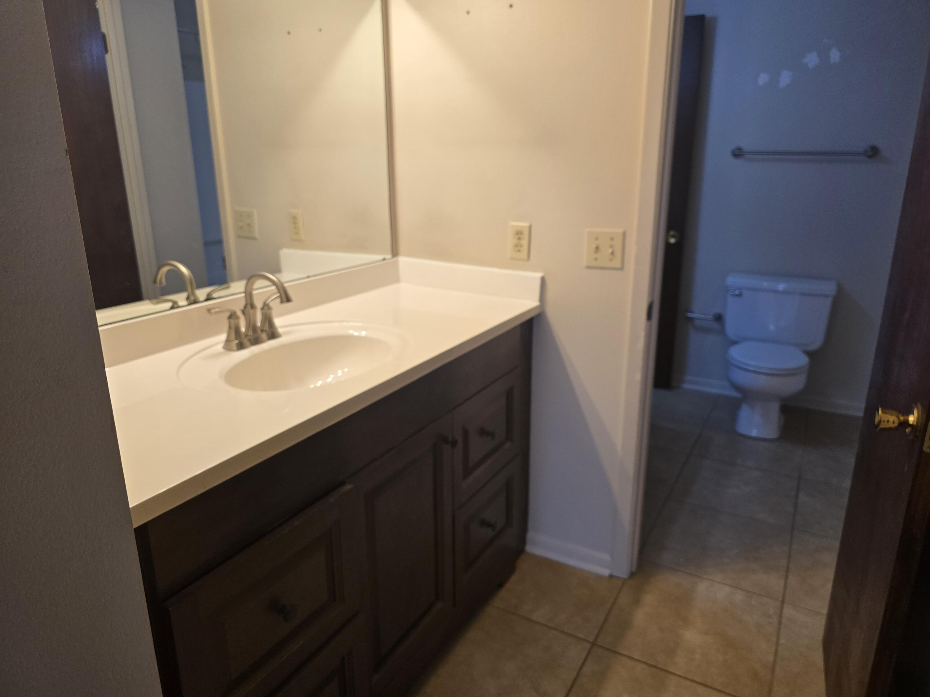 ANN CIRCLE - Residential Lease