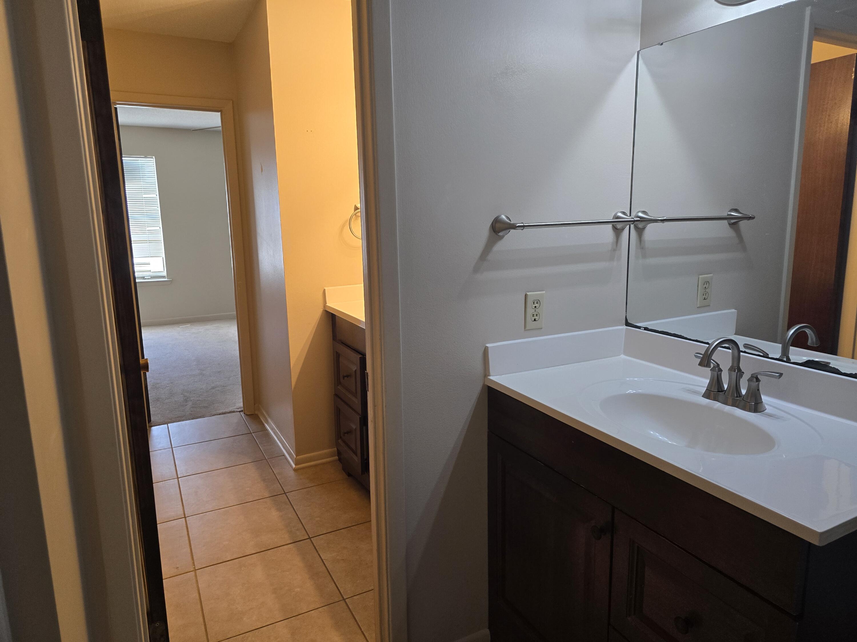 ANN CIRCLE - Residential Lease