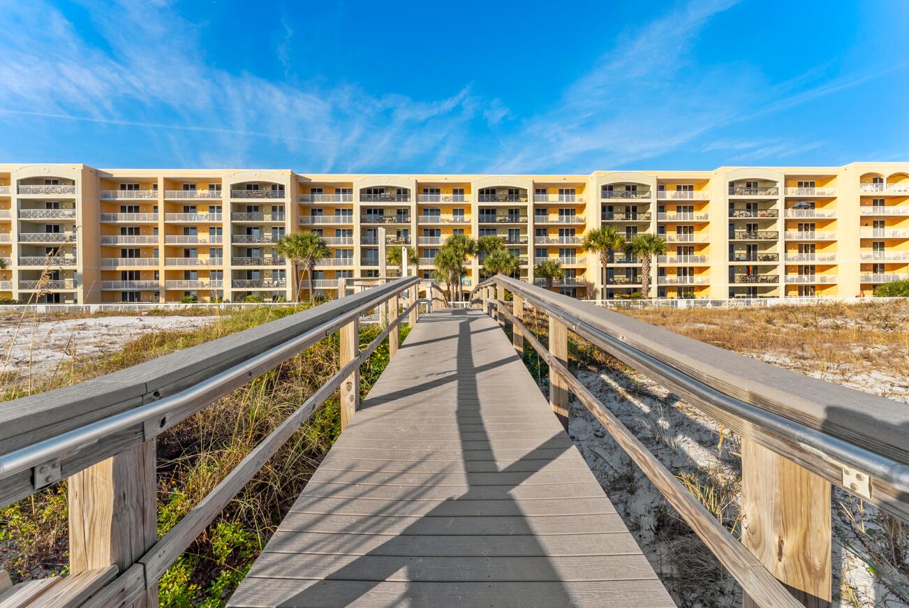 AZURE - Residential