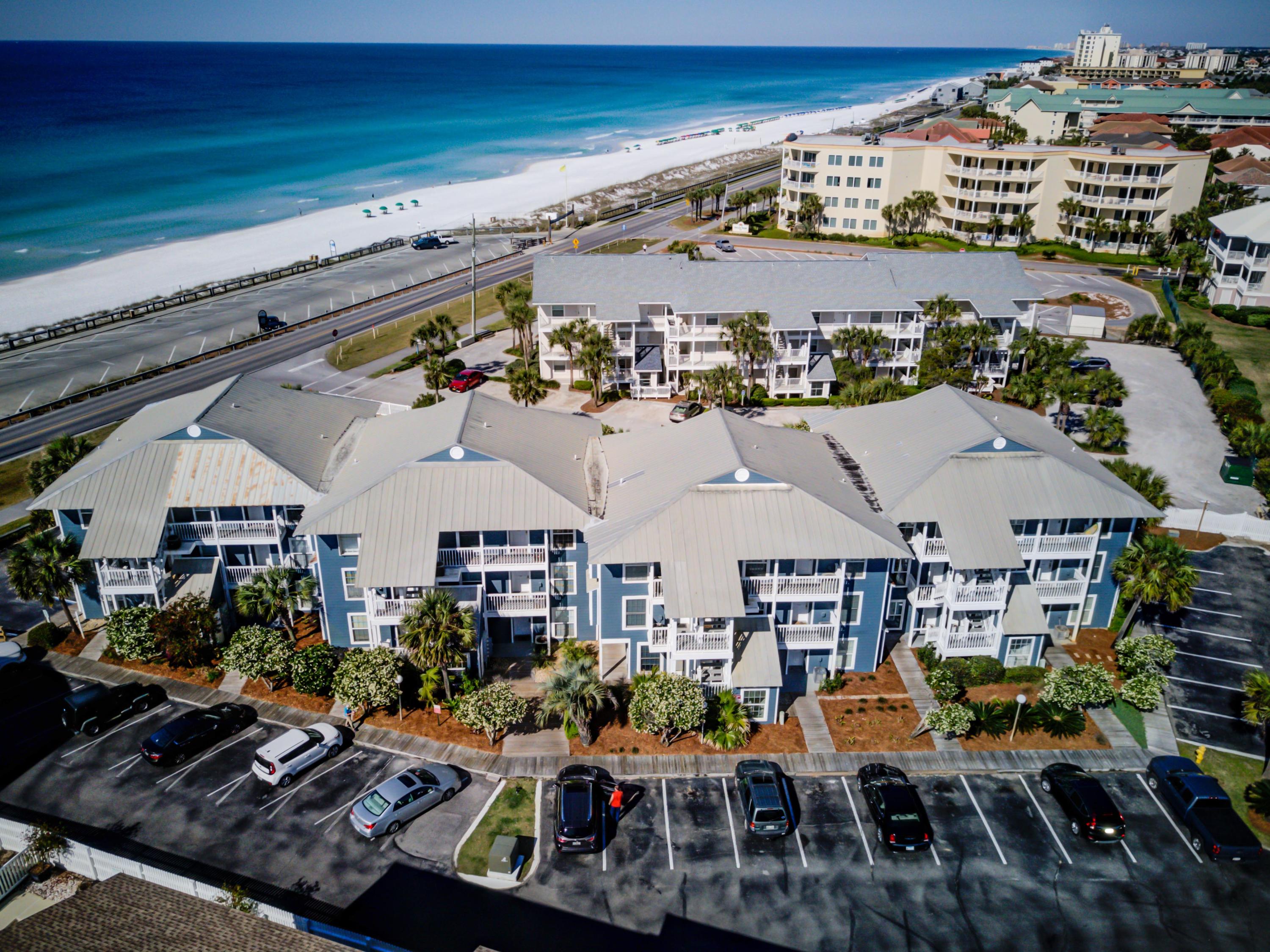 SUMMER BREEZE CONDO - Residential