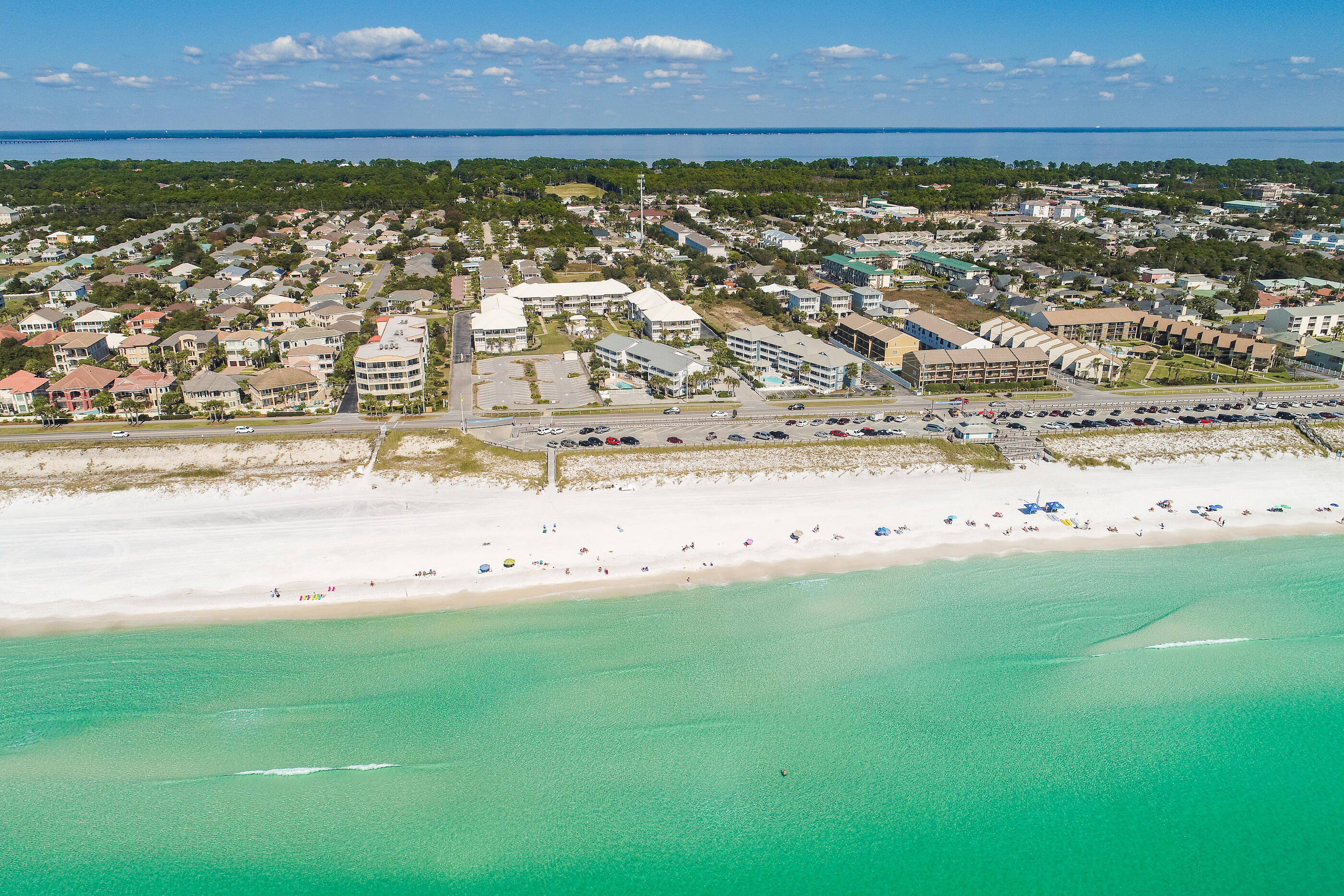 SUMMER BREEZE CONDO - Residential