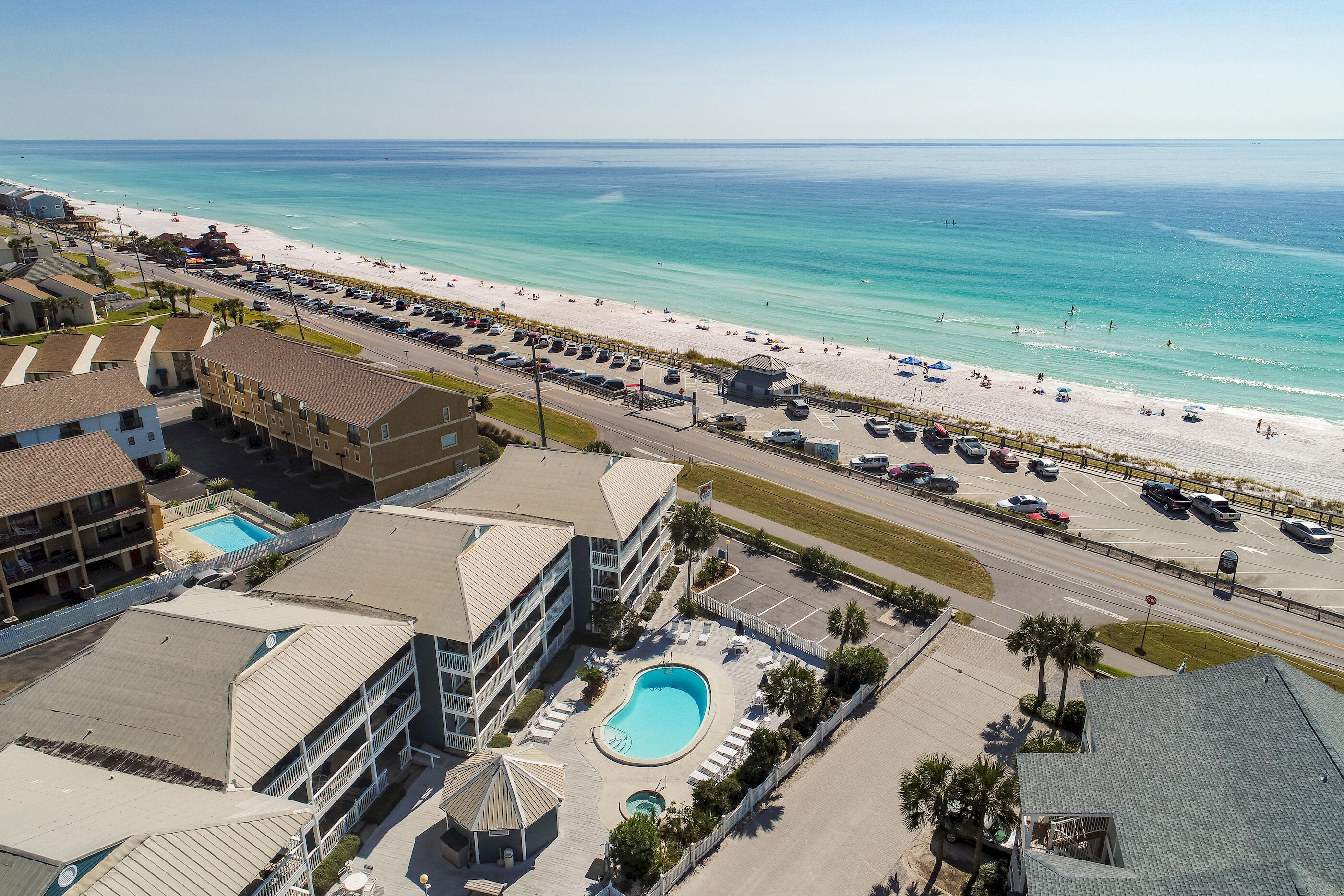 SUMMER BREEZE CONDO - Residential