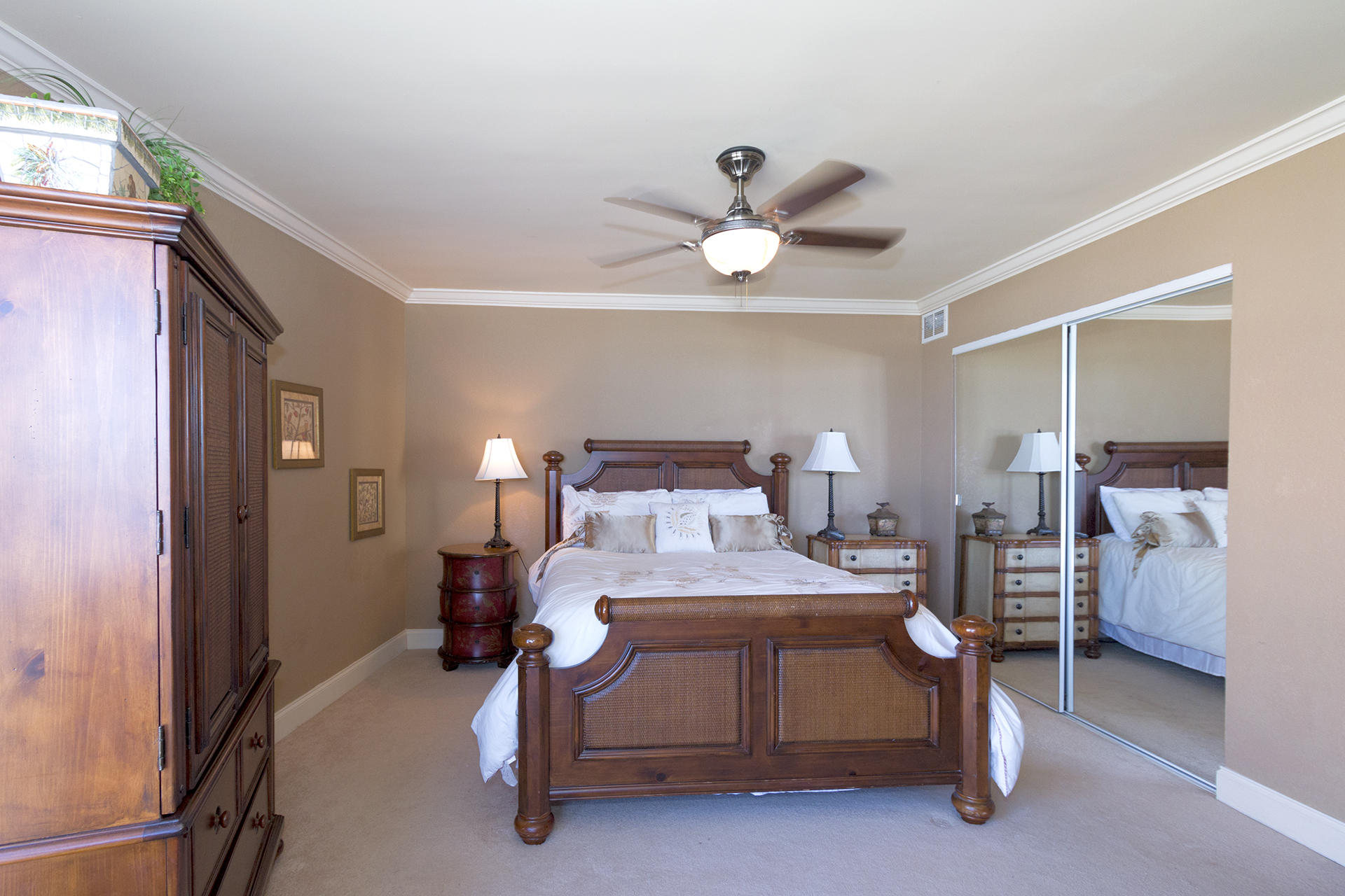 MAINSAIL CONDO PH 1 - Residential