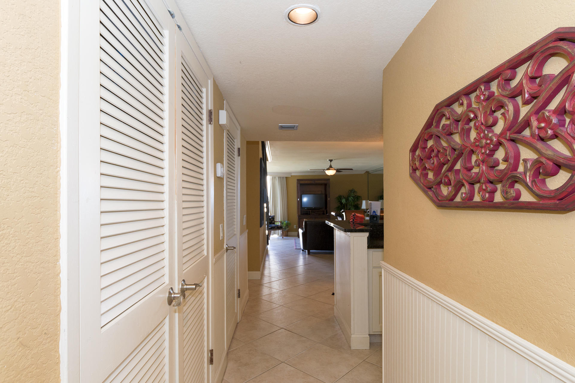 MAINSAIL CONDO PH 1 - Residential