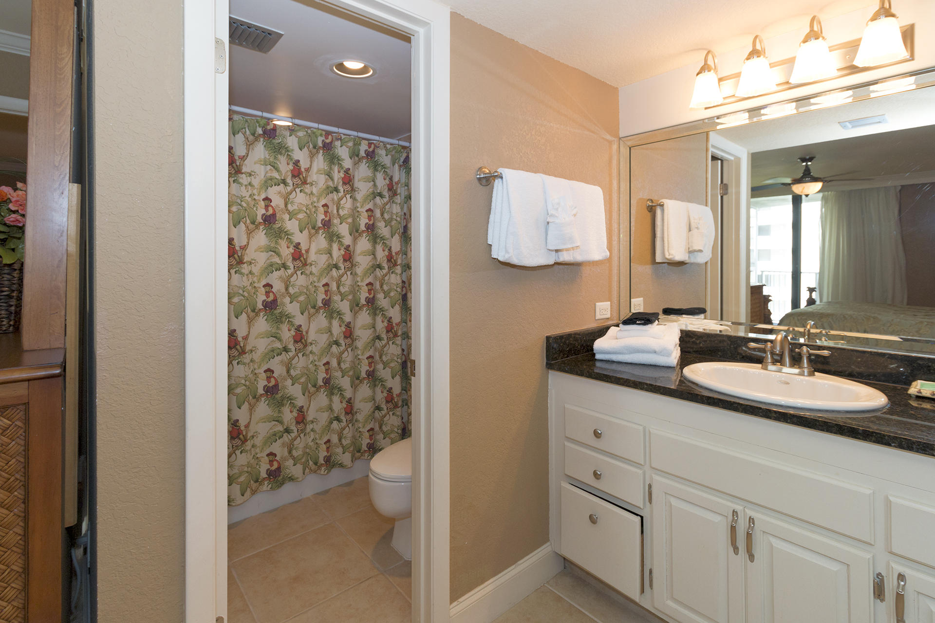 MAINSAIL CONDO PH 1 - Residential