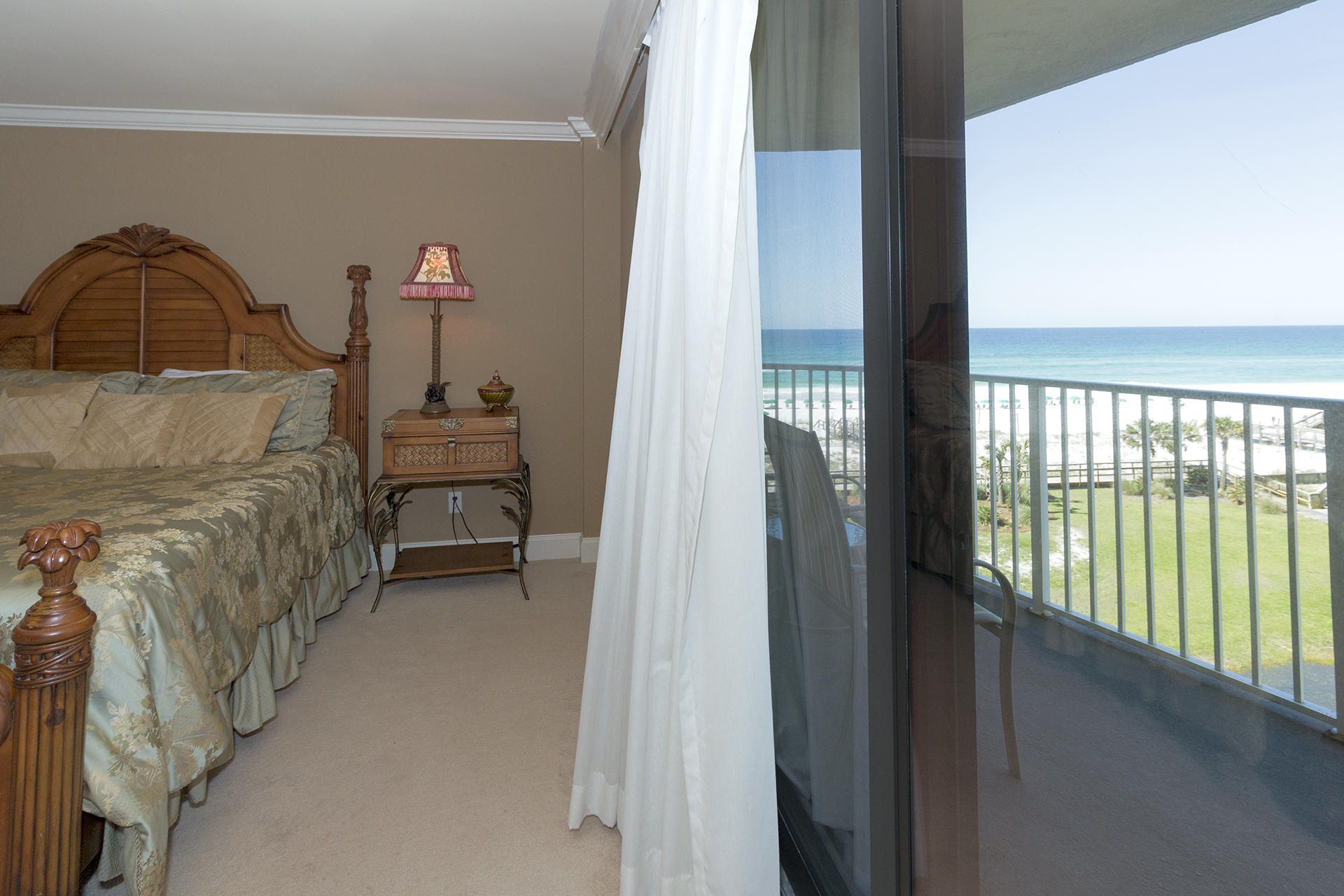 MAINSAIL CONDO PH 1 - Residential