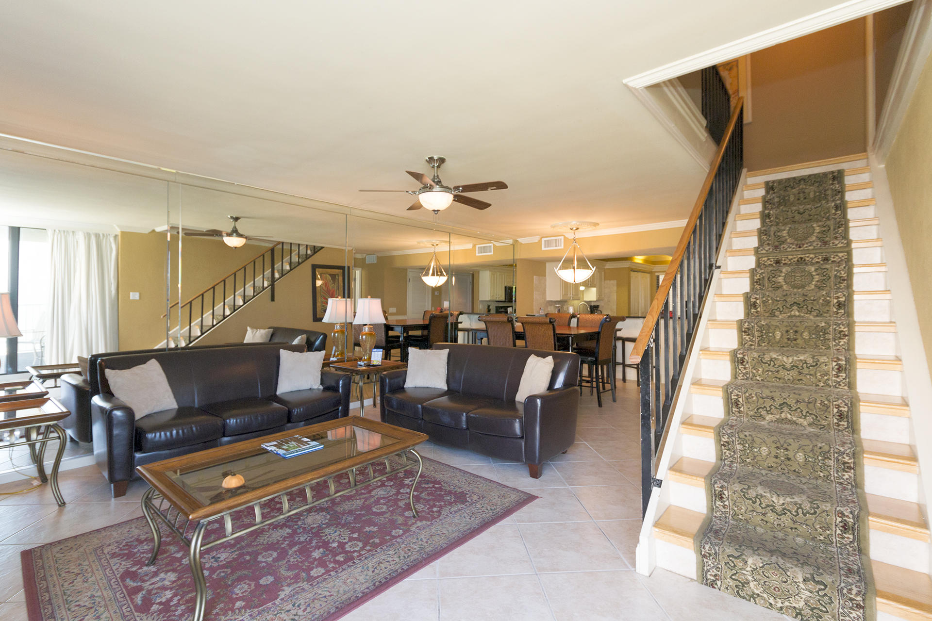 MAINSAIL CONDO PH 1 - Residential