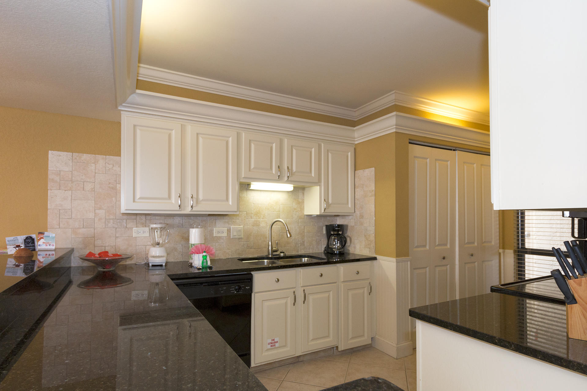 MAINSAIL CONDO PH 1 - Residential