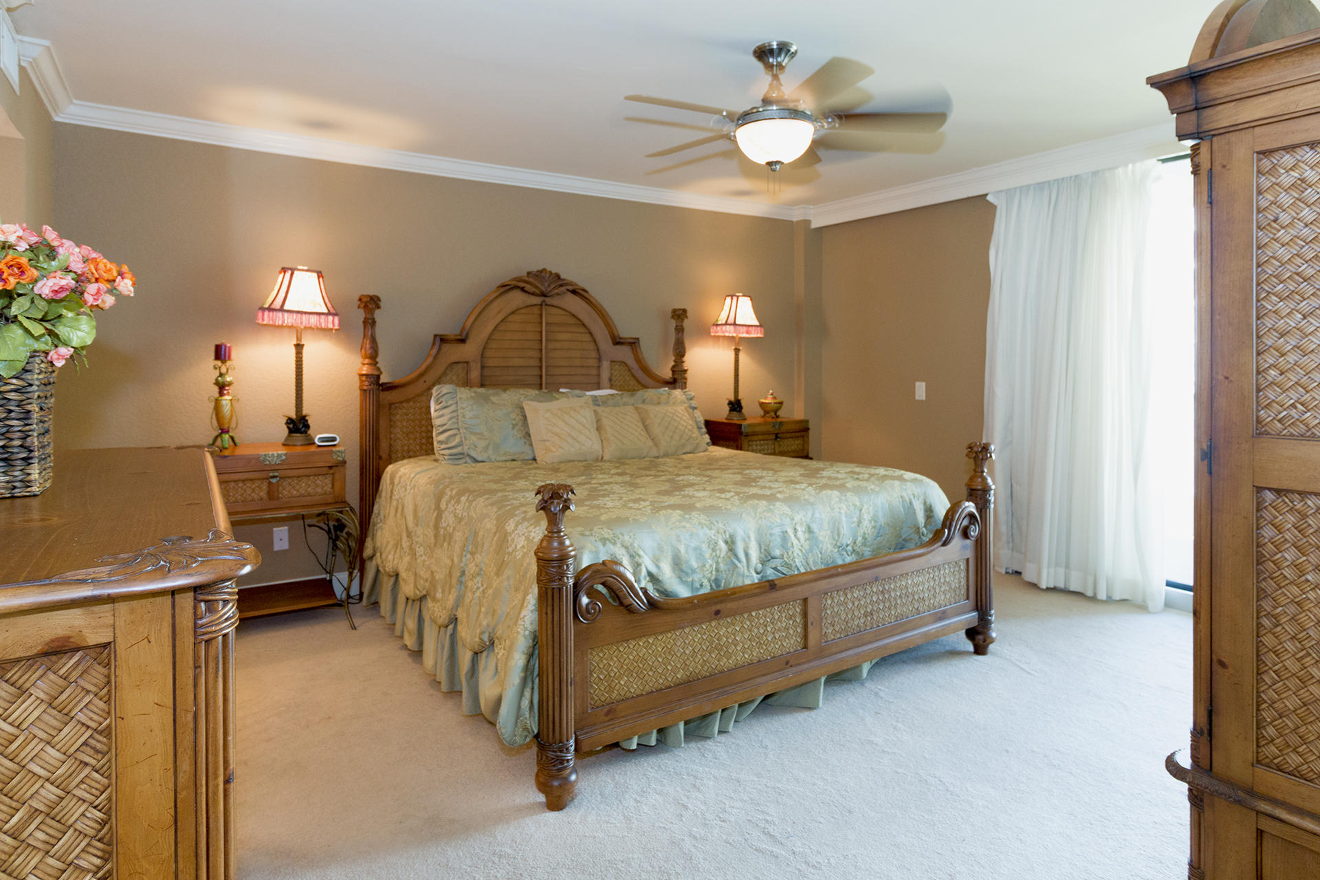 MAINSAIL CONDO PH 1 - Residential