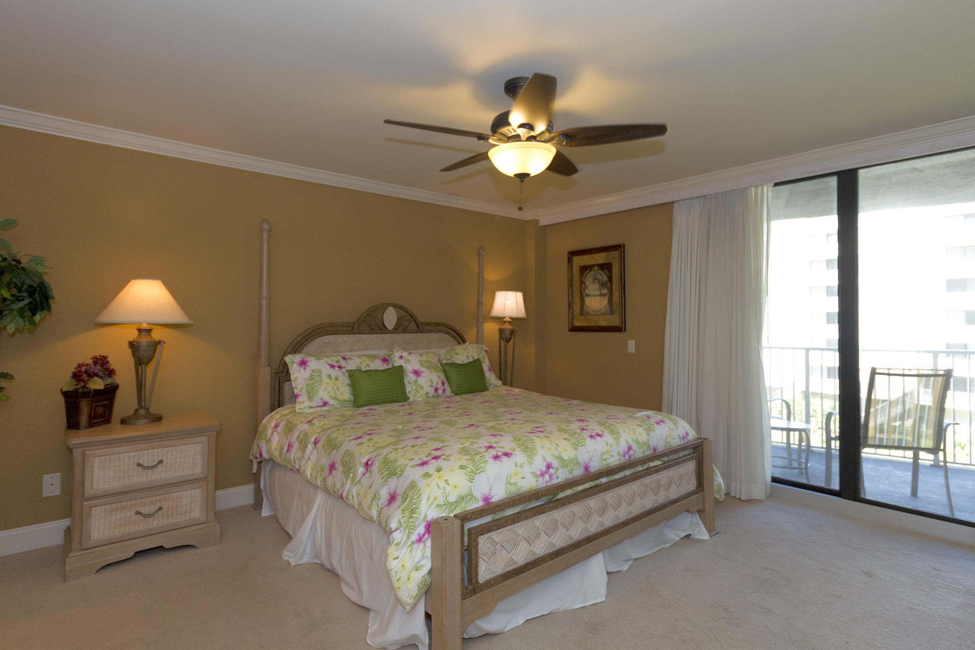 MAINSAIL CONDO PH 1 - Residential