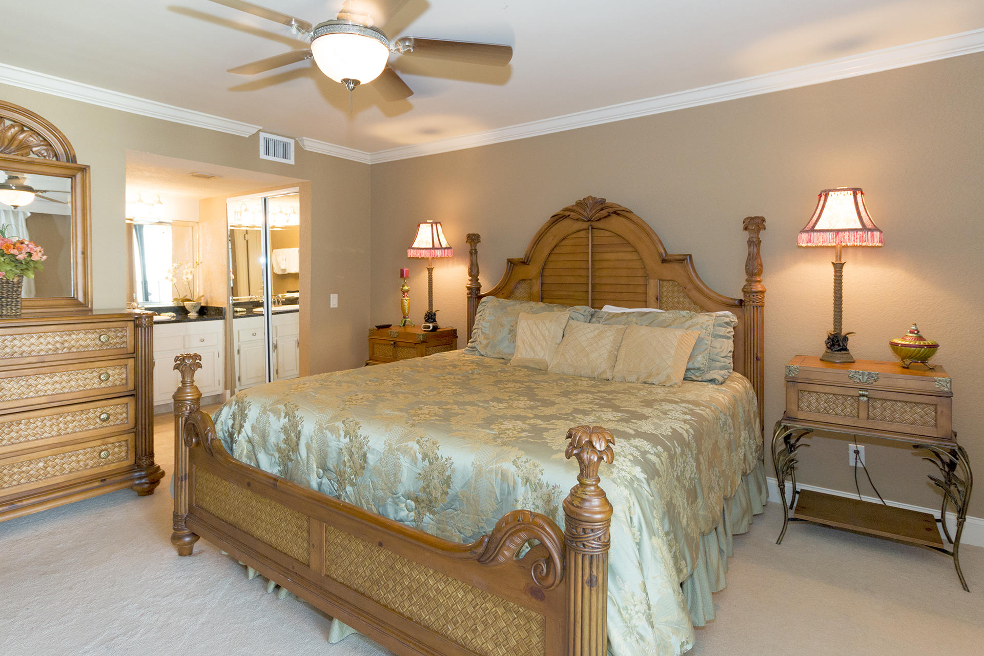 MAINSAIL CONDO PH 1 - Residential