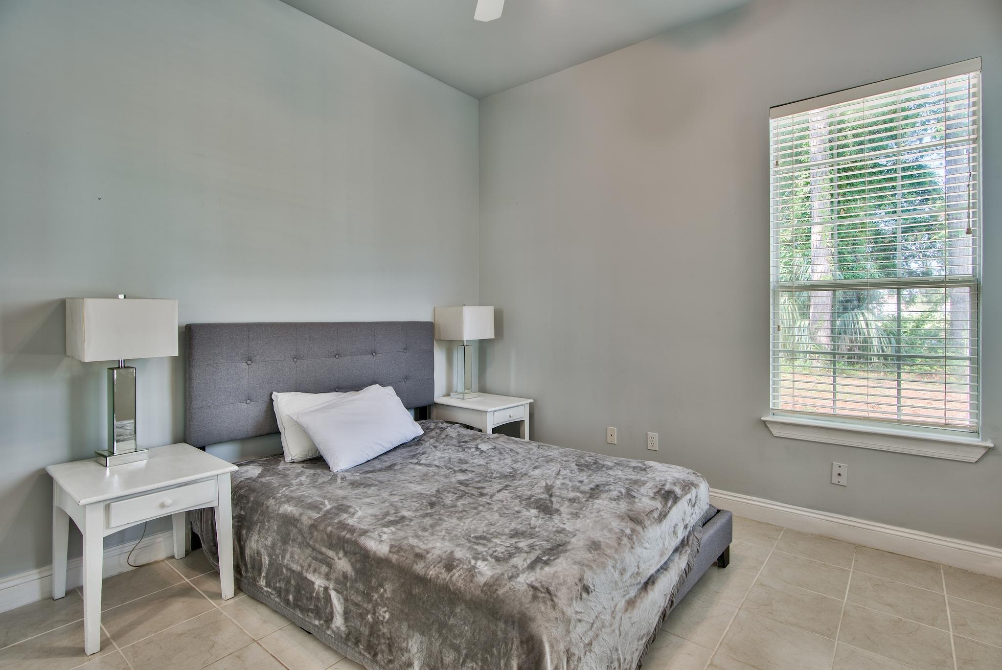 EMERALD BAY PH 1-B - Residential