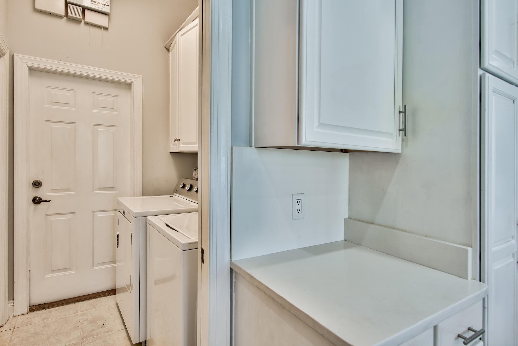 EMERALD BAY PH 1-B - Residential