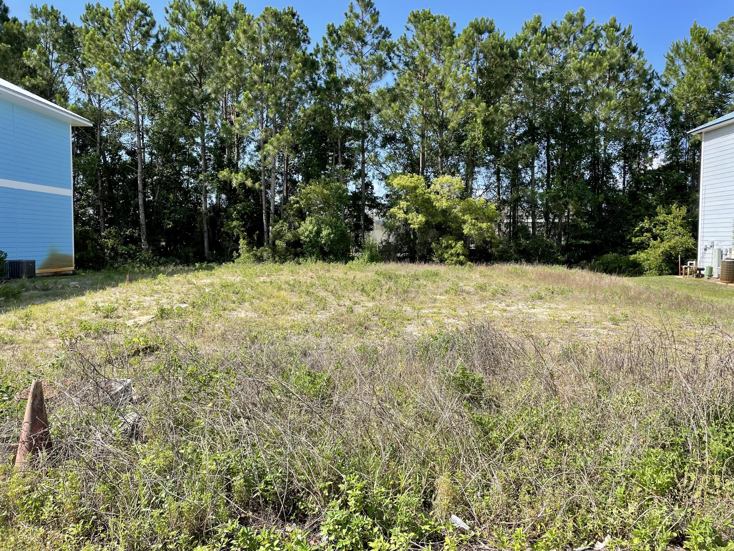 A fantastic investor opportunity with this rare multi-family lot. Very few of these lots left. The lot conveys with plans for a 4plex that sports four 2bd/2ba units. Plans are ready to go through planning. Potential to collect over $10,000/m in rental income as rents for 2ba/2ba units in older buildings are around listed for around $2000/m-$2500/m.Future homesite is near several restaurants, grocery stores, and under 3 miles to beach access.
