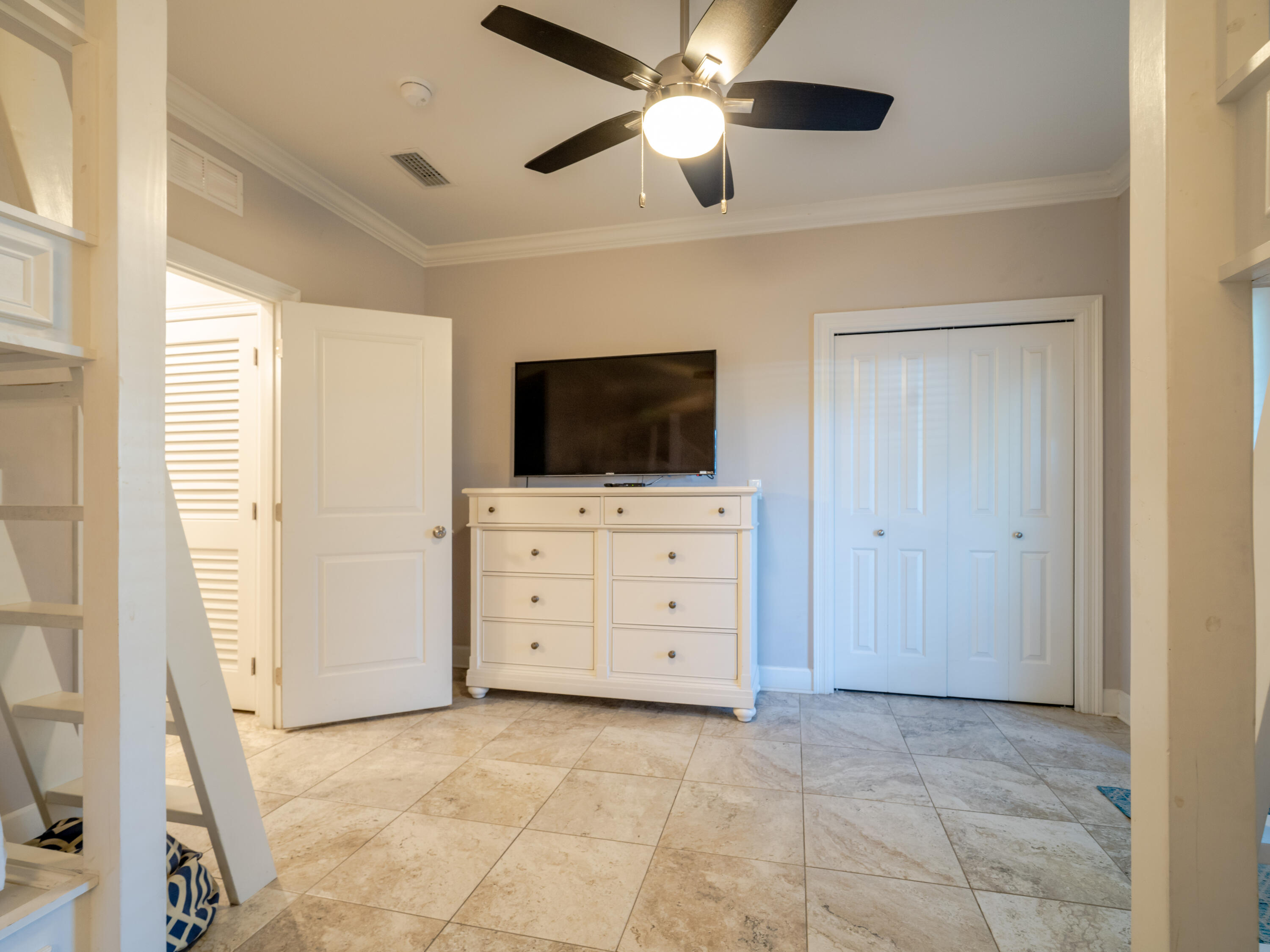 Driftwood Drive Townhomes - Residential Lease