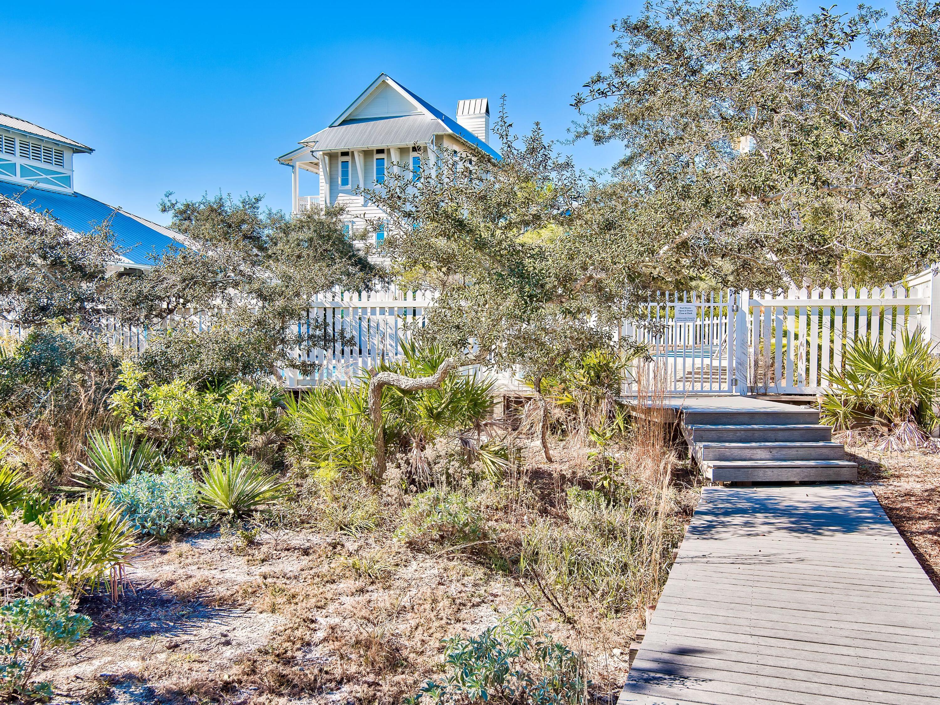 OLD FLORIDA BEACH - Residential
