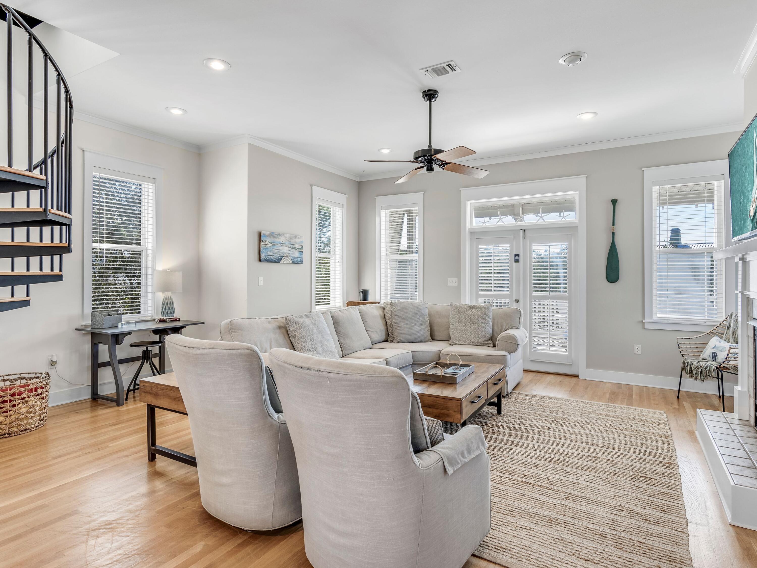 OLD FLORIDA BEACH - Residential