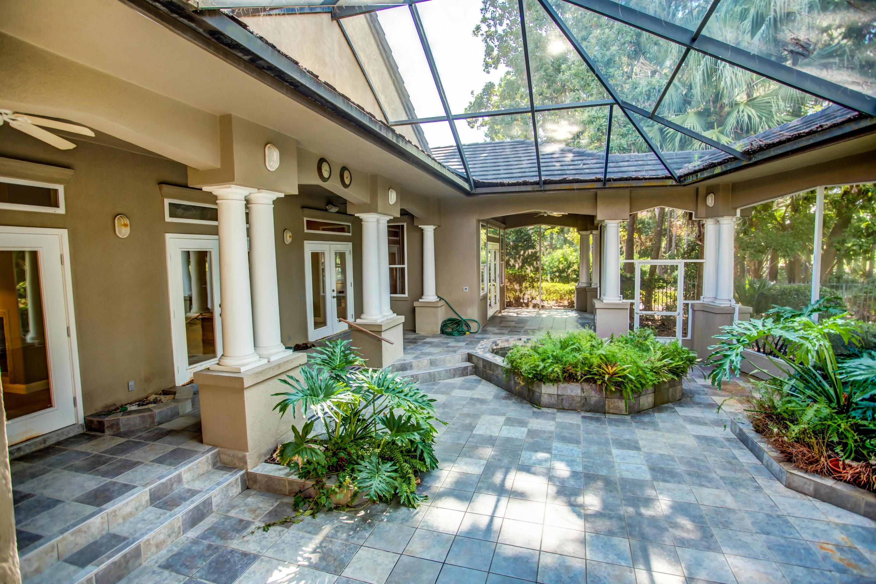 BURNT PINE - Residential