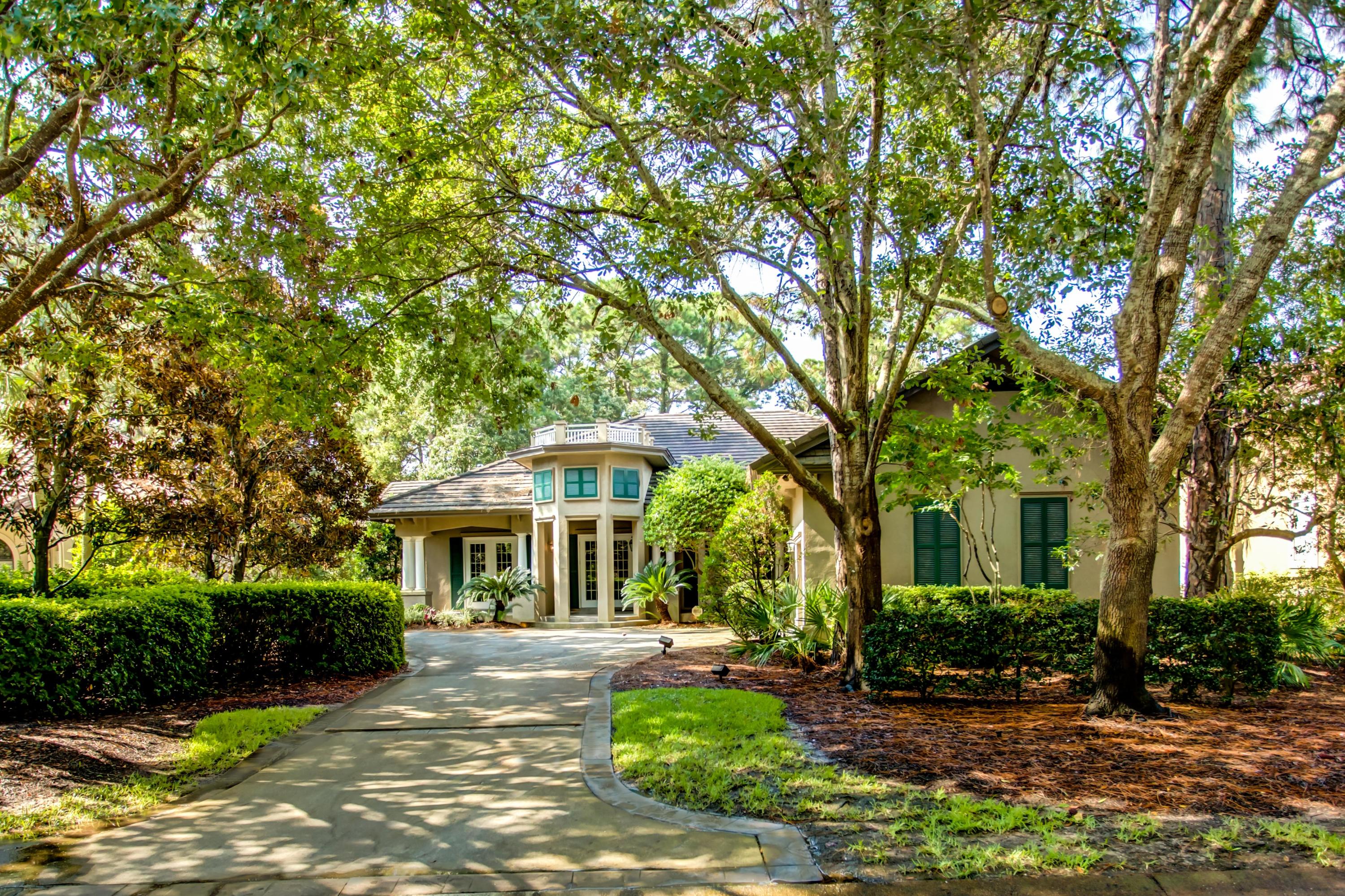 BURNT PINE - Residential