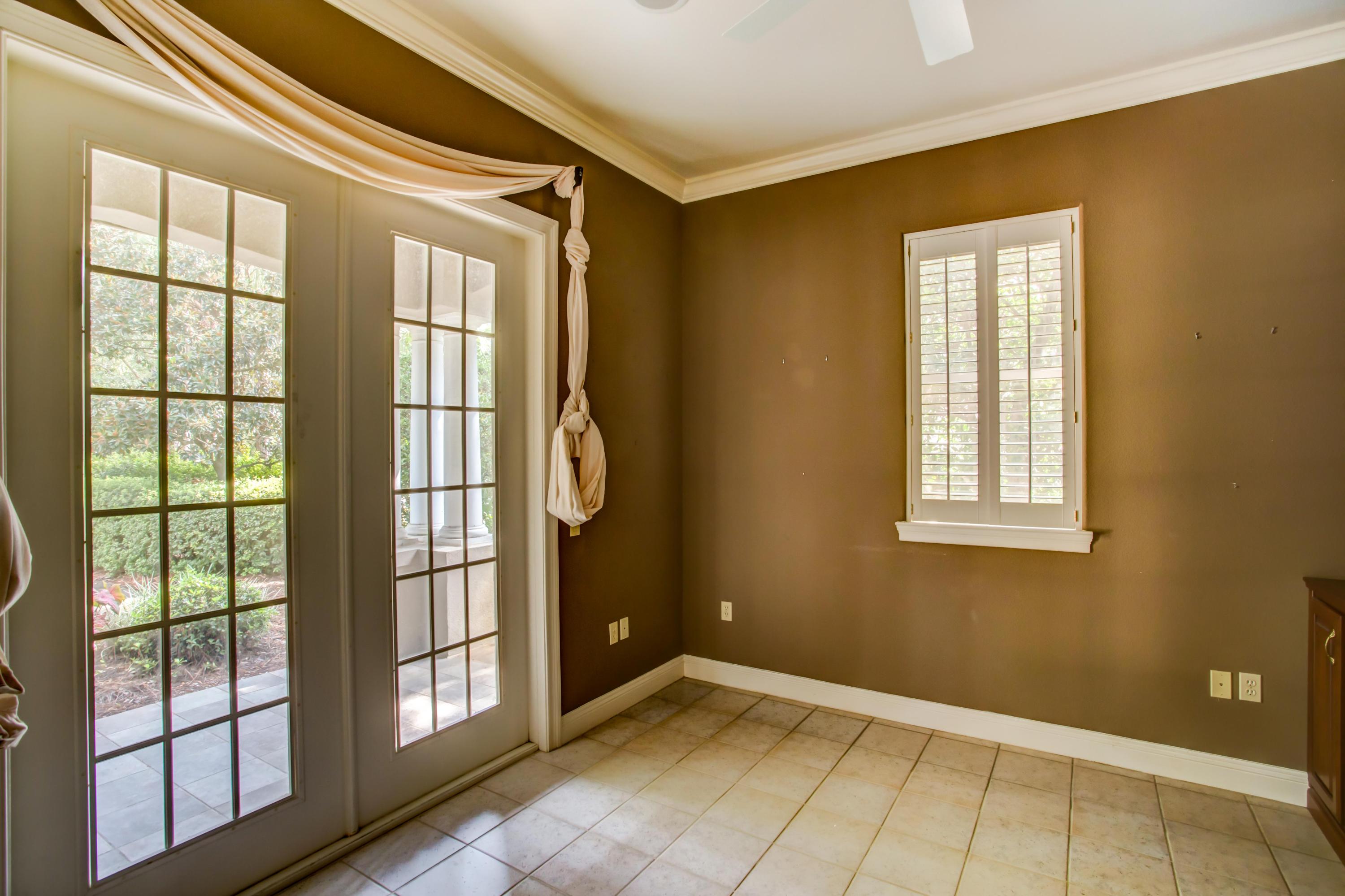 BURNT PINE - Residential