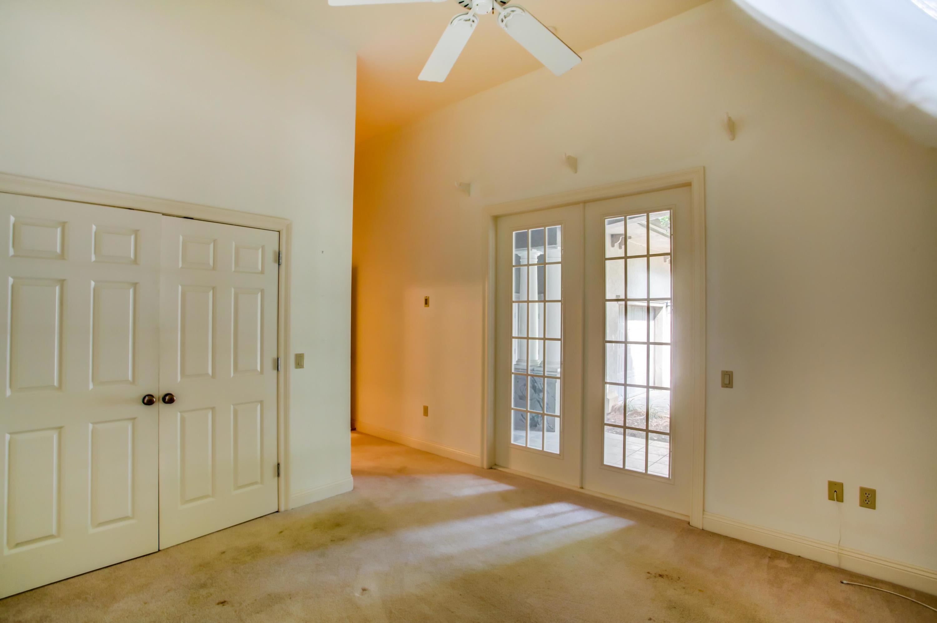 BURNT PINE - Residential