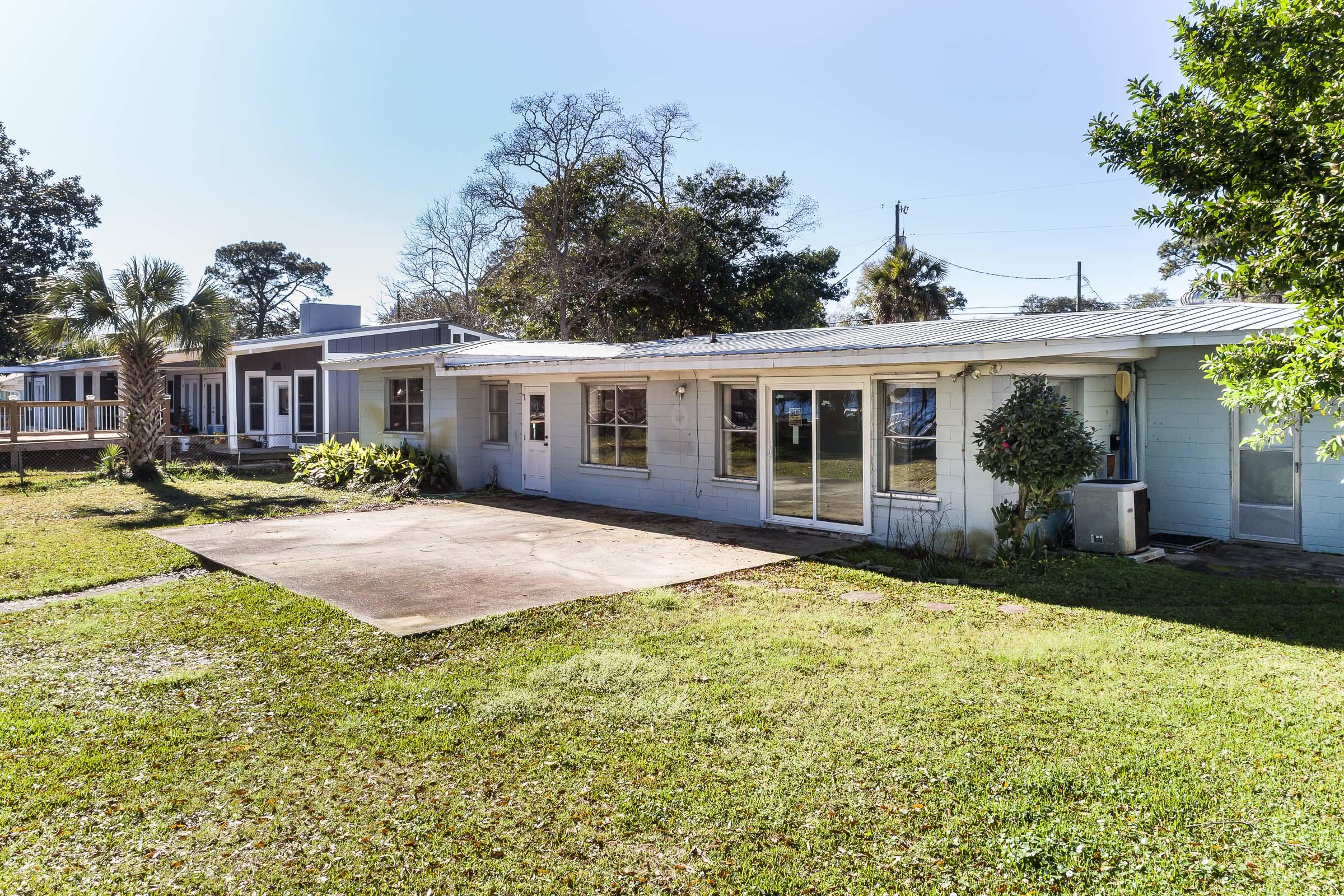 GARNIERS BEACH - Residential