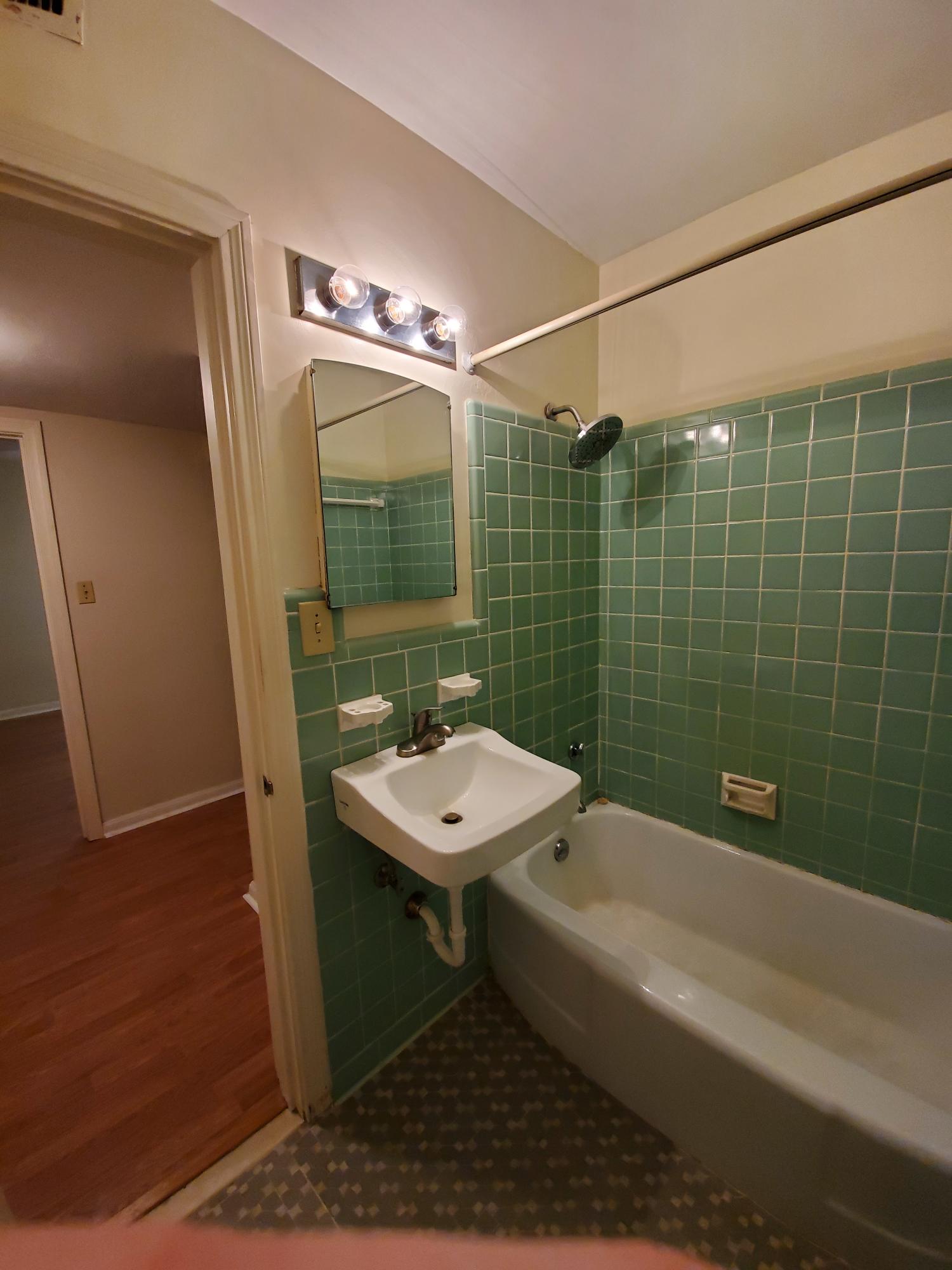 GARNIERS BEACH - Residential