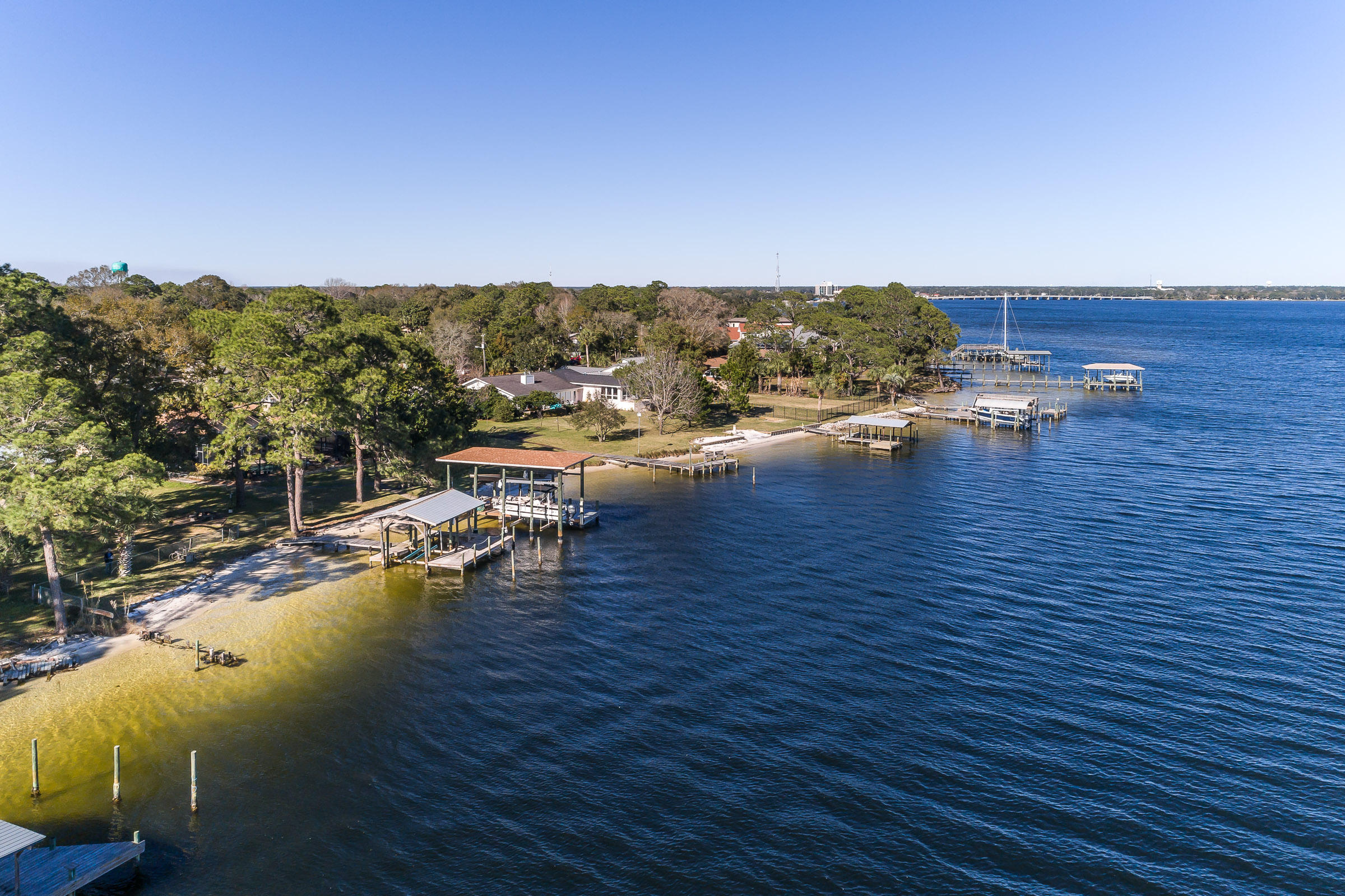 GARNIERS BEACH - Residential