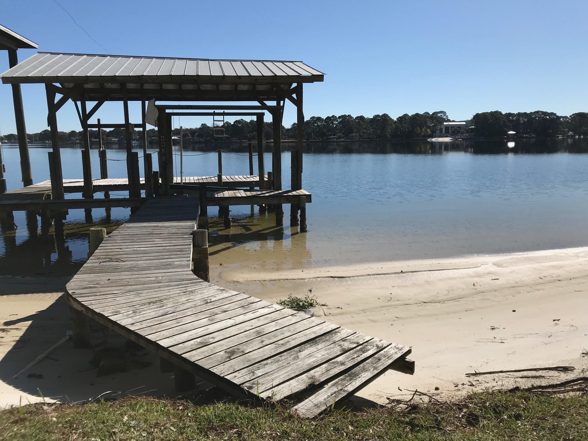 GARNIERS BEACH - Residential