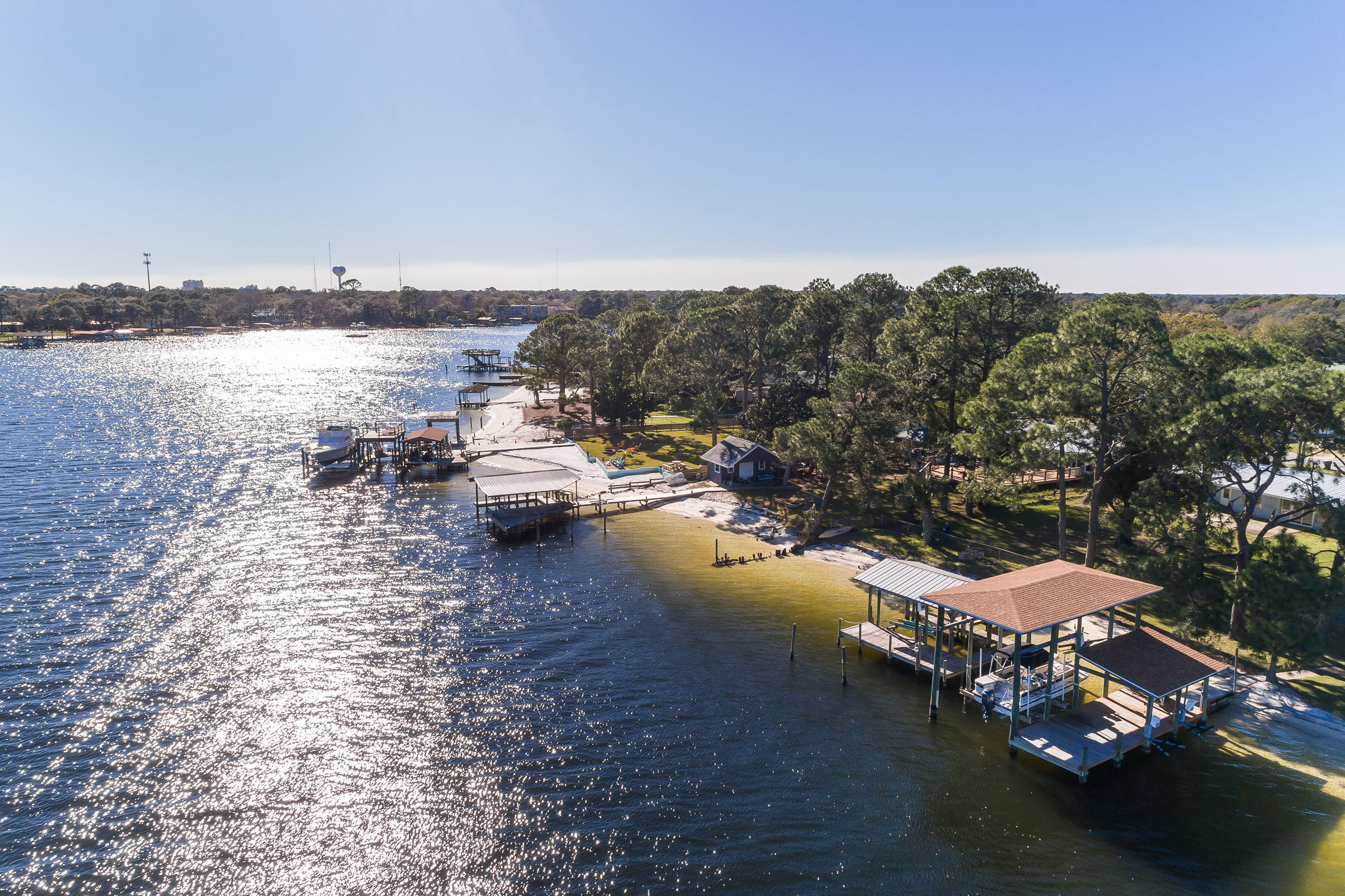 GARNIERS BEACH - Residential