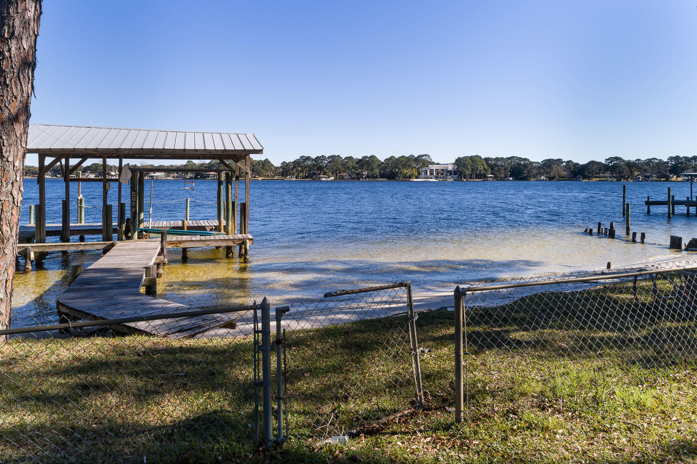 GARNIERS BEACH - Residential