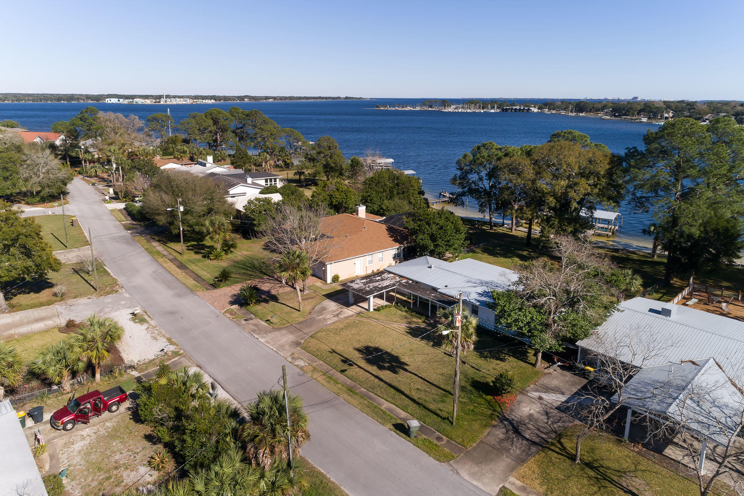 GARNIERS BEACH - Residential