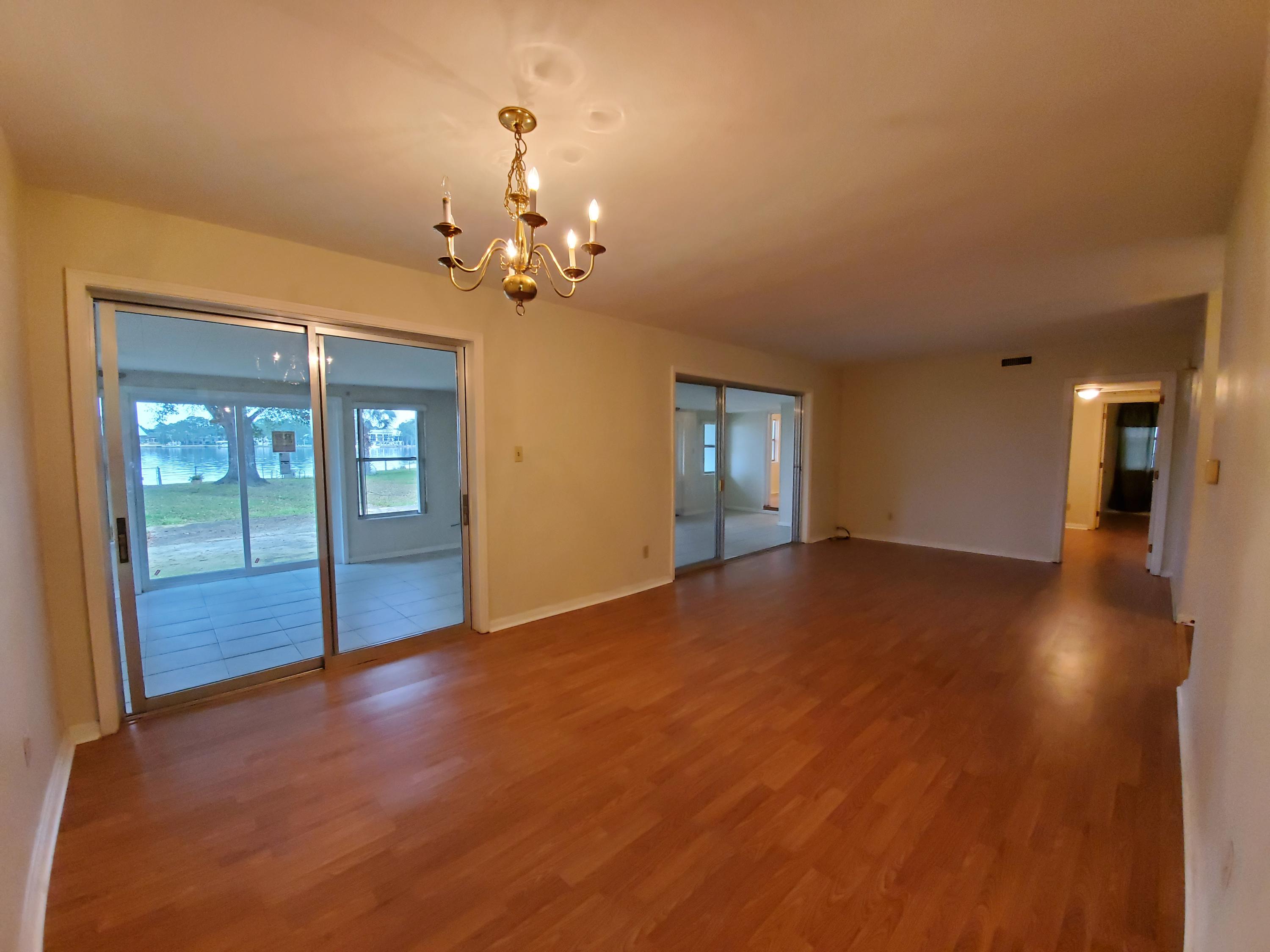 GARNIERS BEACH - Residential