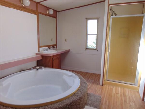 KING LAKE ESTATES UNIT 2 - Residential