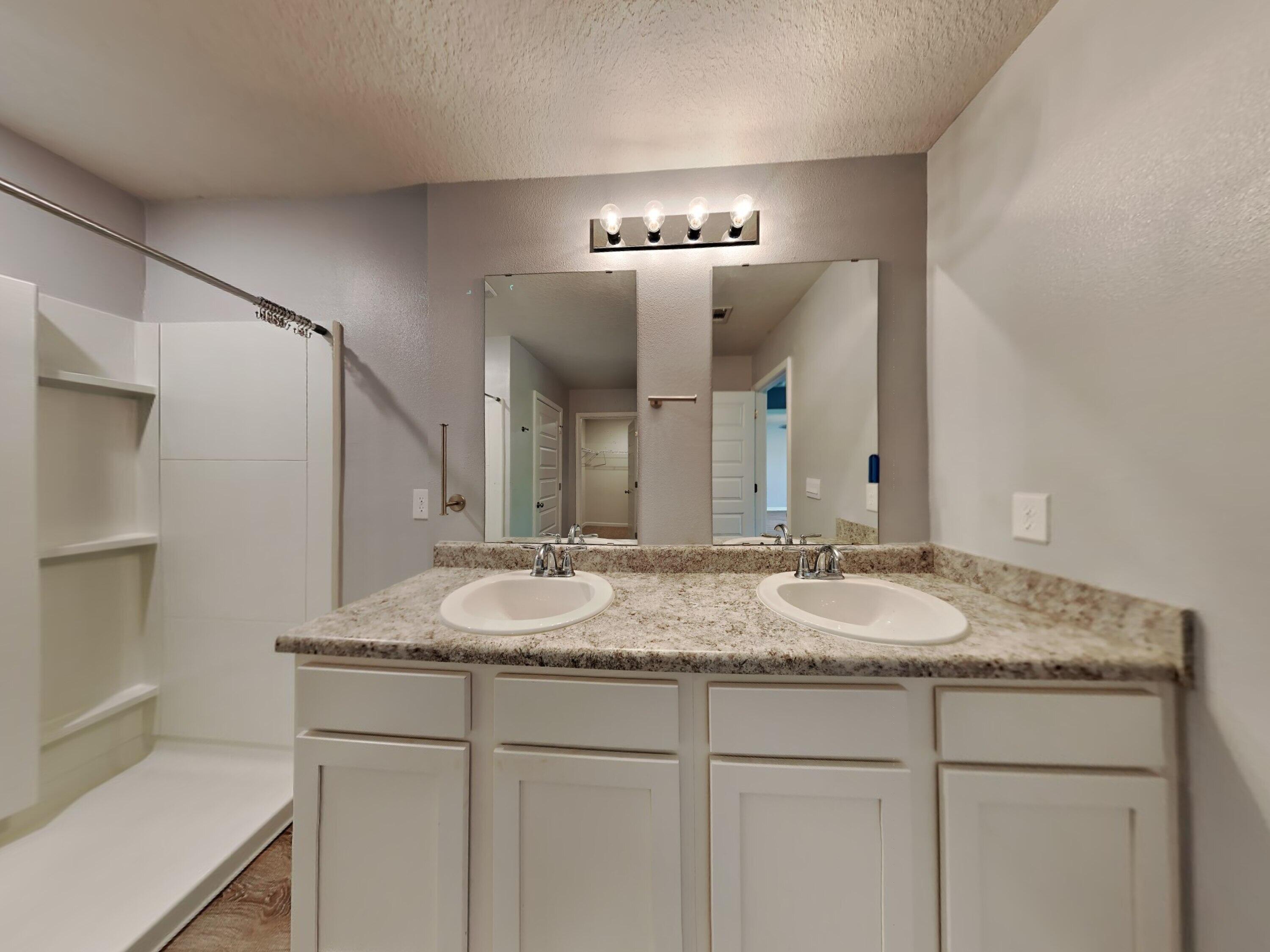 HERITAGE PLANTATION PH I - Residential Lease