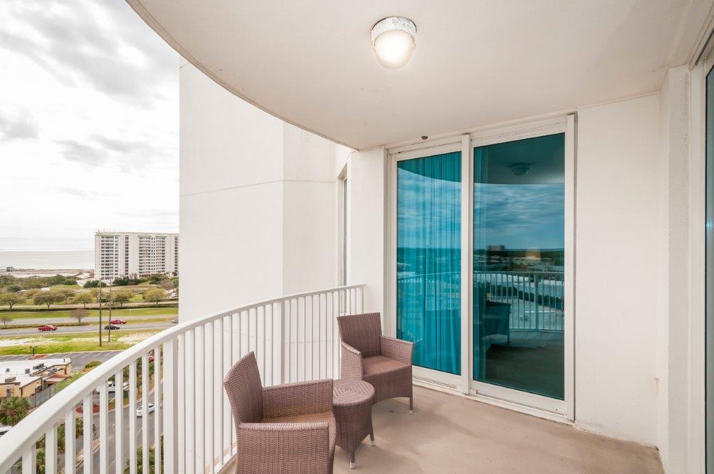 THE PALMS OF DESTIN - Residential