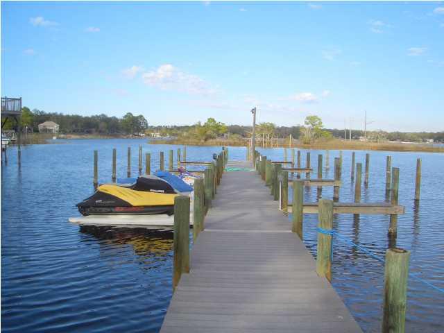 ROCKY BAYOU T/H - Residential Lease