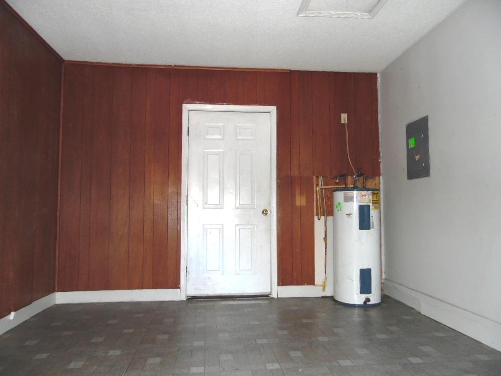 SHOAL TERRACE ESTATES - Residential