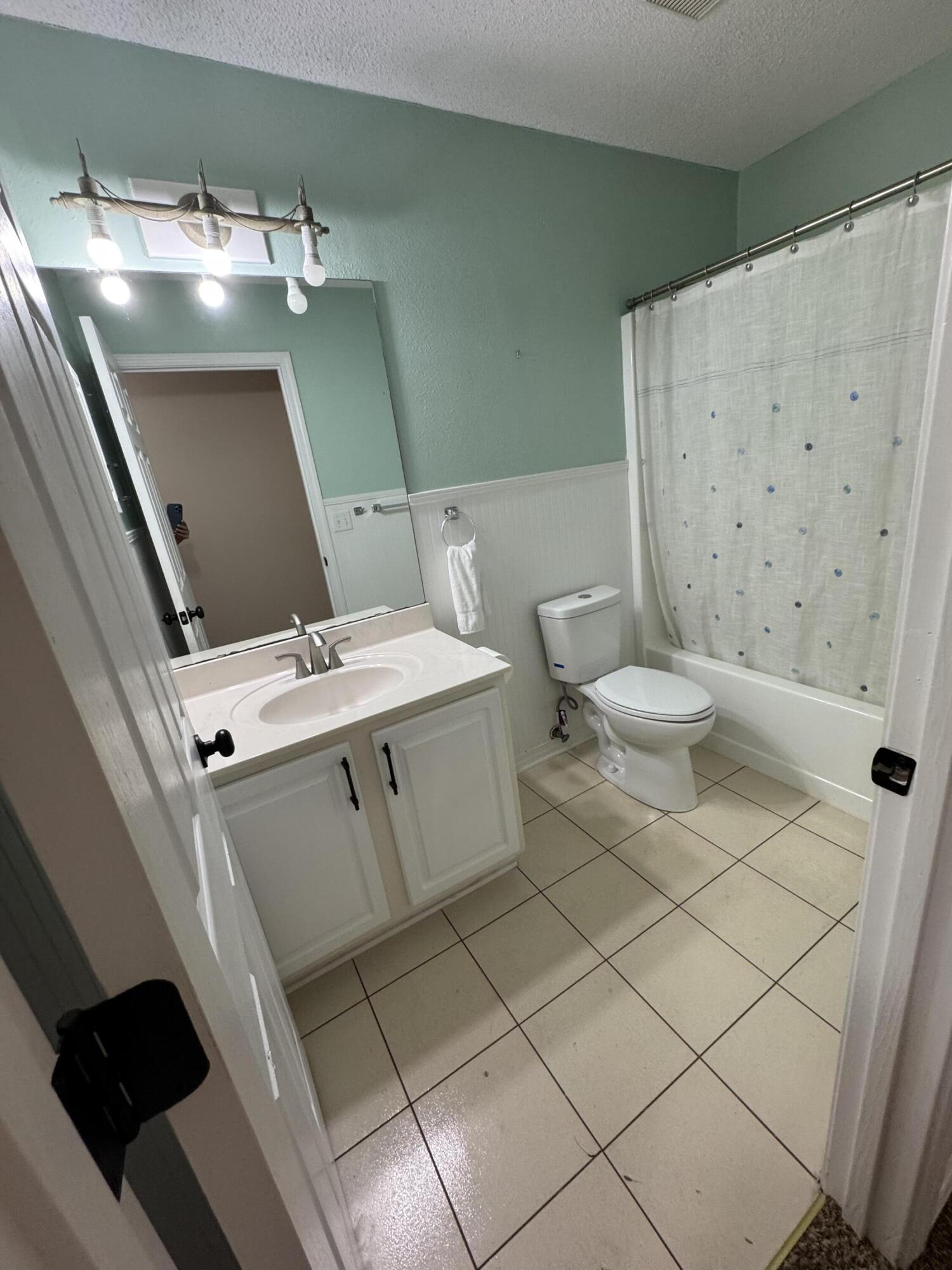 EAGLES LANDING S/D - Residential Lease