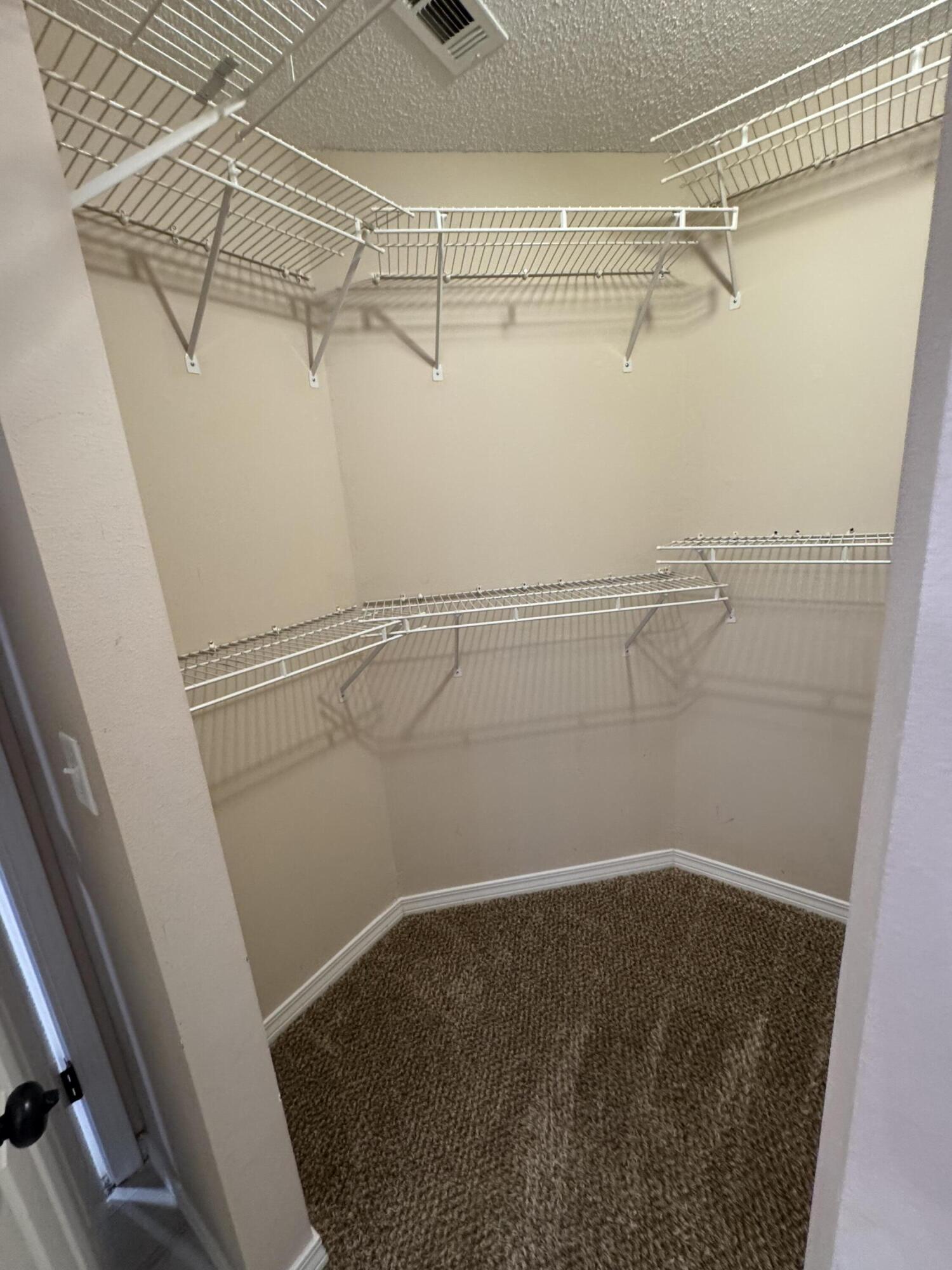 EAGLES LANDING S/D - Residential Lease