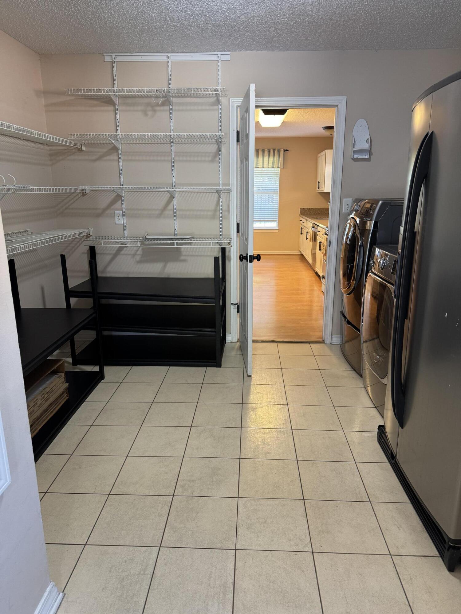 EAGLES LANDING S/D - Residential Lease